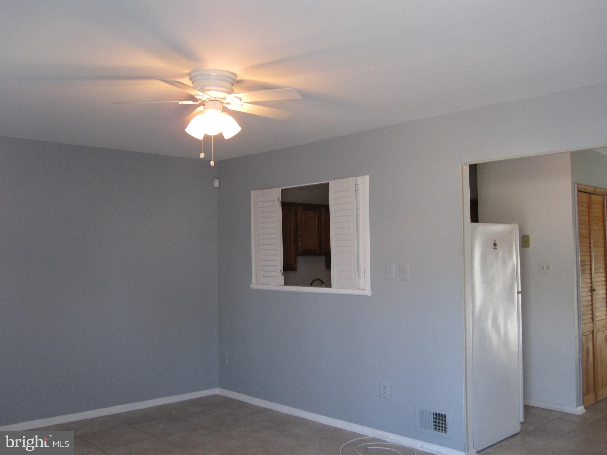 POHICK SQUARE - Residential Lease