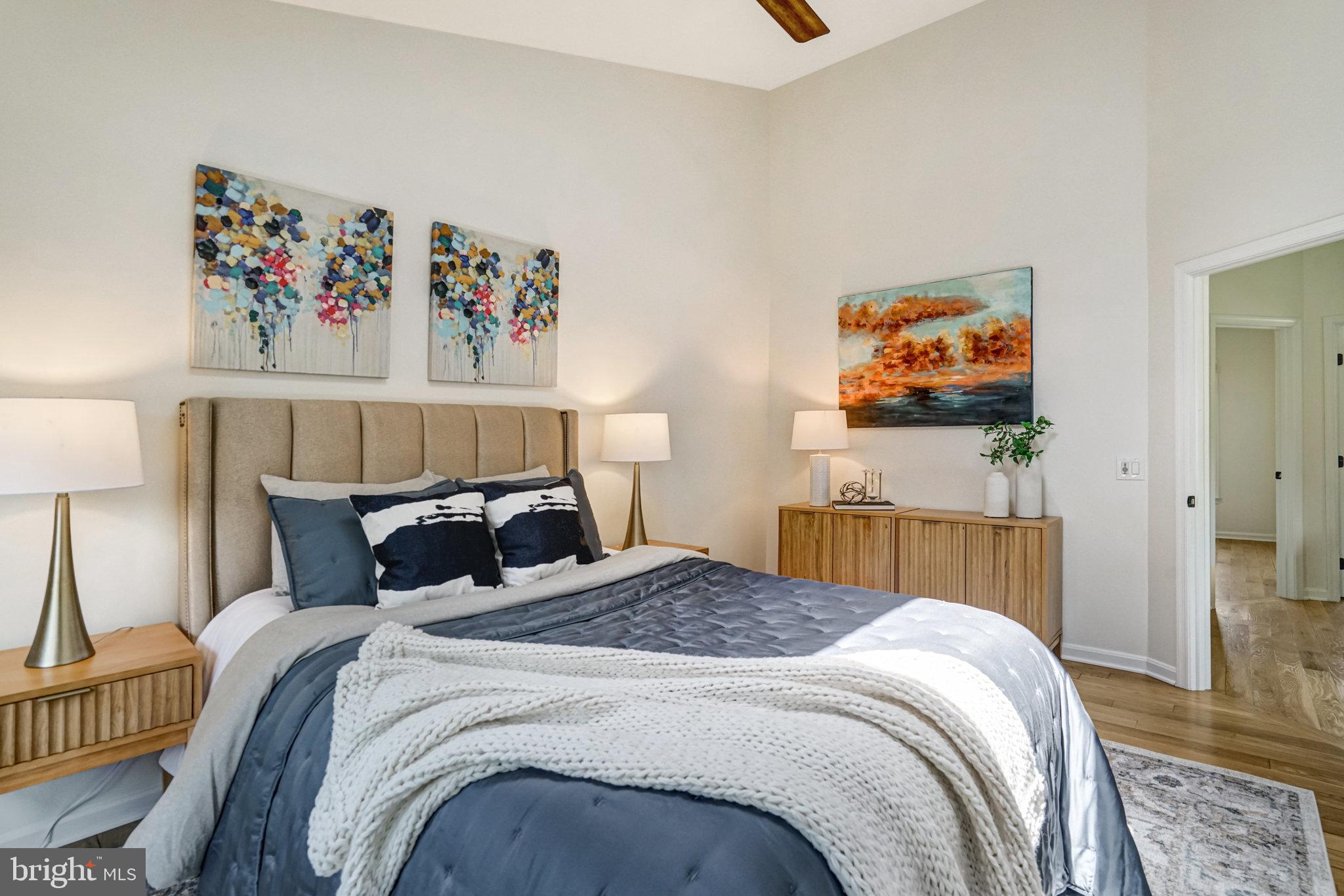 QUAKER HILL - Residential