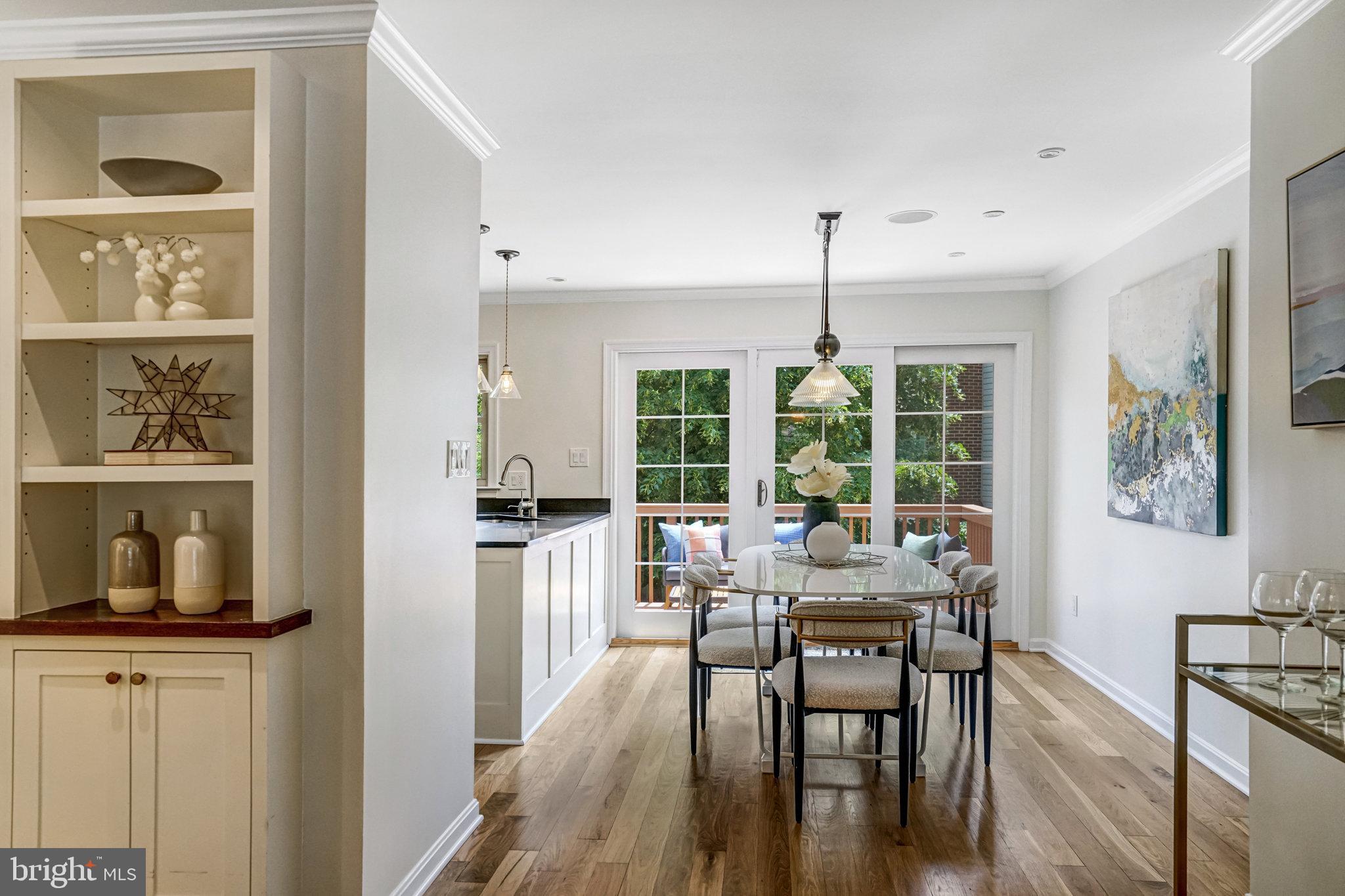 QUAKER HILL - Residential