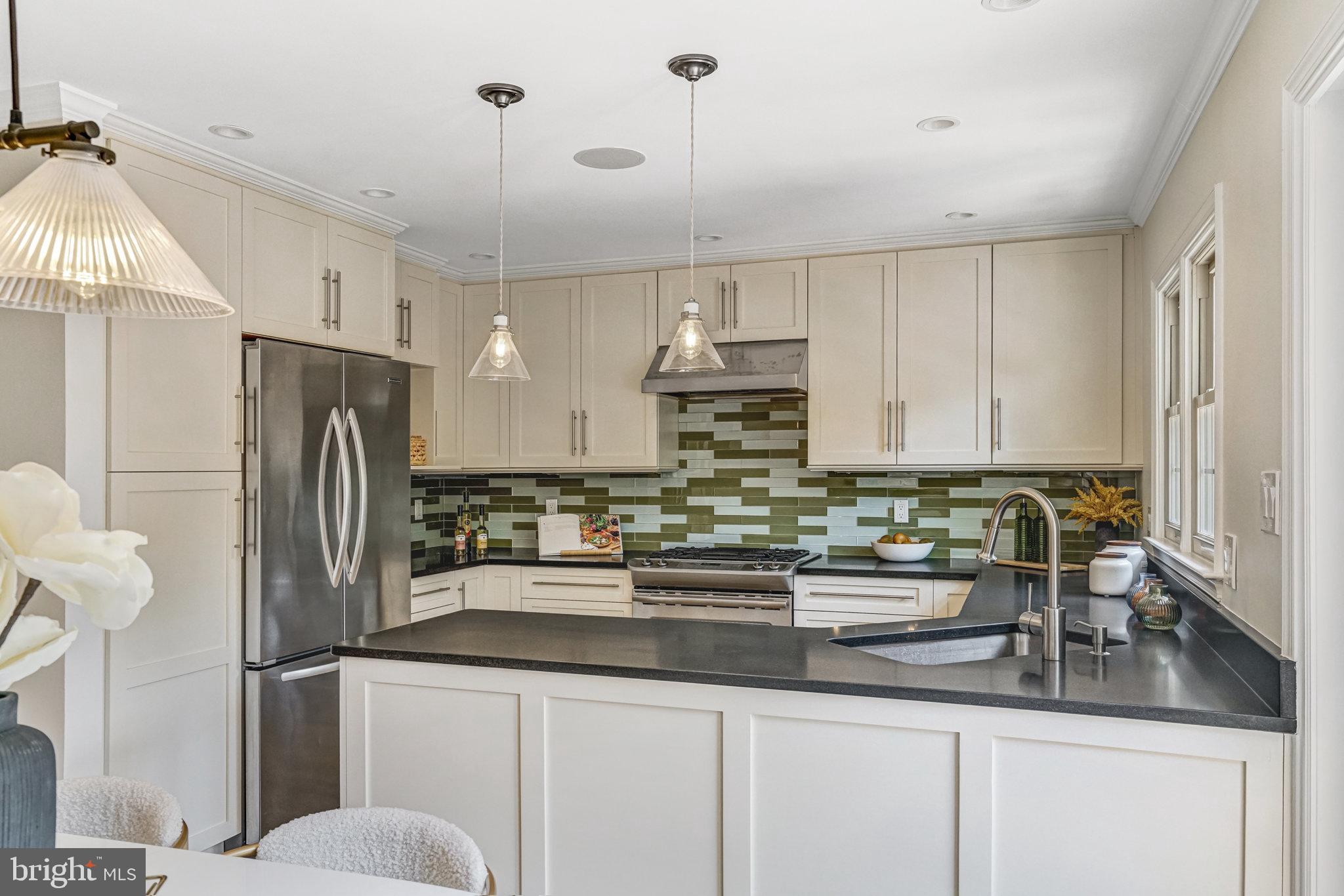 QUAKER HILL - Residential