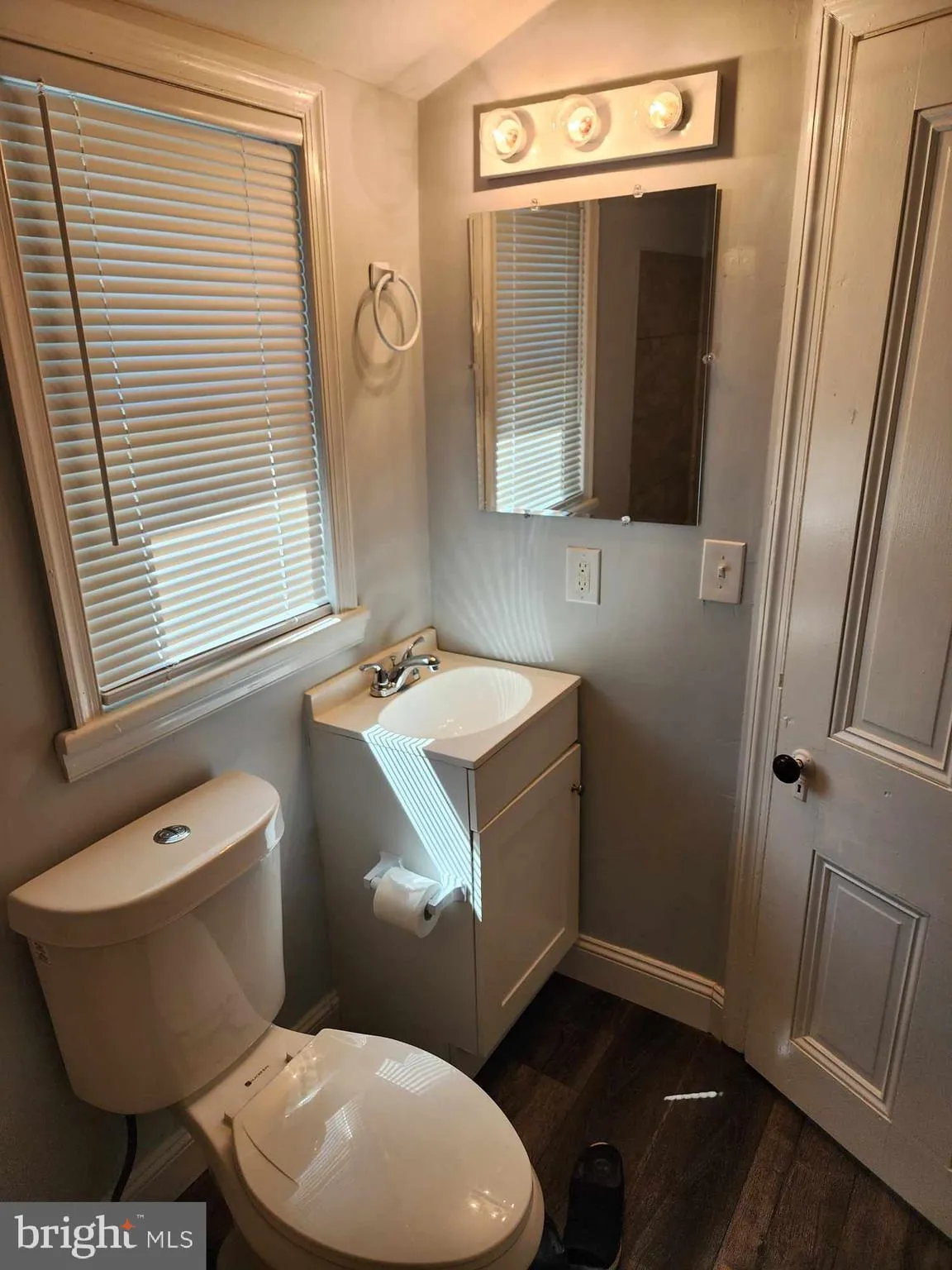 Elmer, New Jersey 08318, United States, 2 Bedrooms Bedrooms, ,1 BathroomBathrooms,Residential,Active,96089