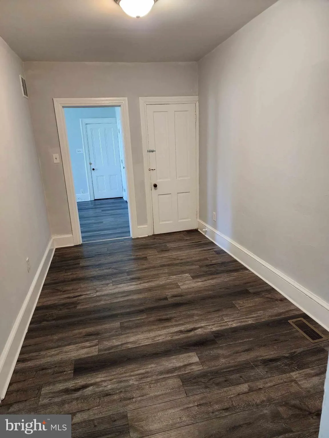 Elmer, New Jersey 08318, United States, 2 Bedrooms Bedrooms, ,1 BathroomBathrooms,Residential,Active,96089