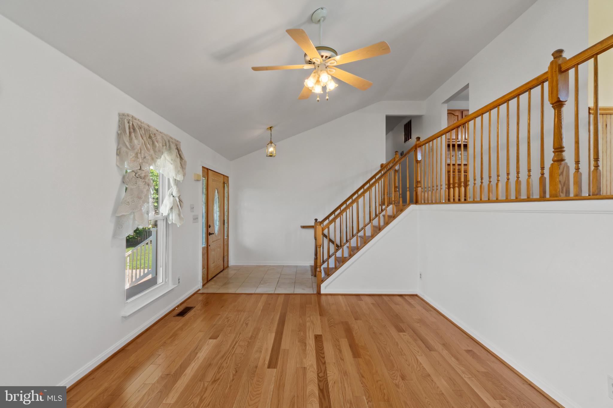 12 SNUG LAGOON COURT