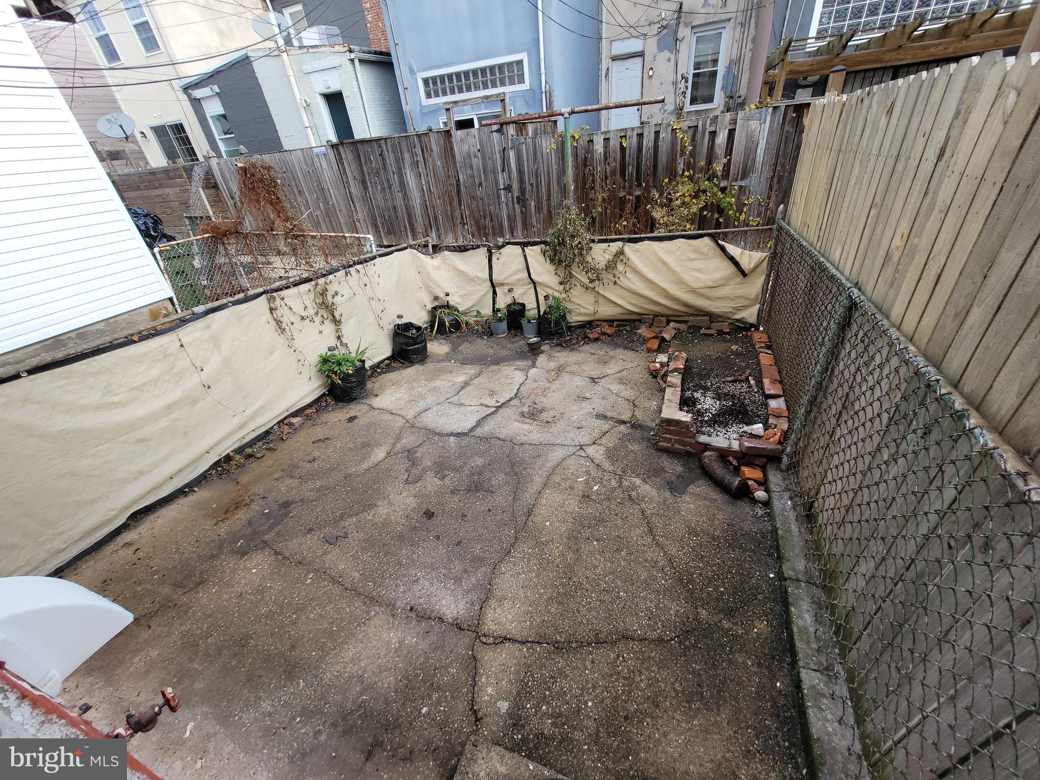 WASHINGTON VILLAGE - Residential Lease