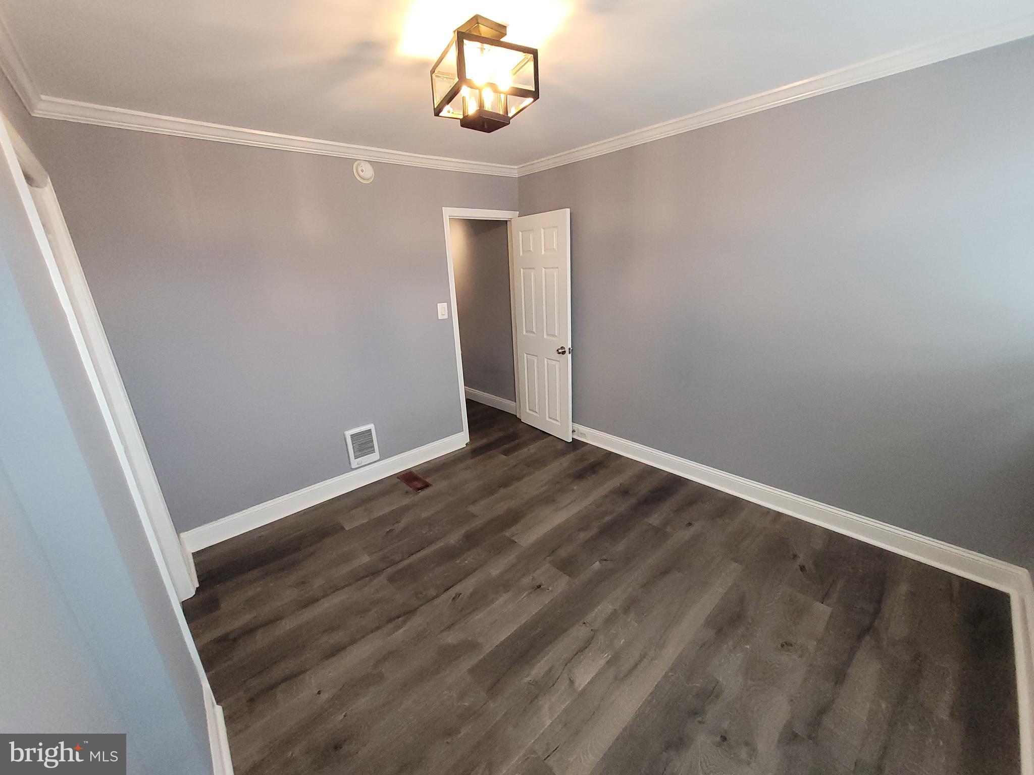 WASHINGTON VILLAGE - Residential Lease