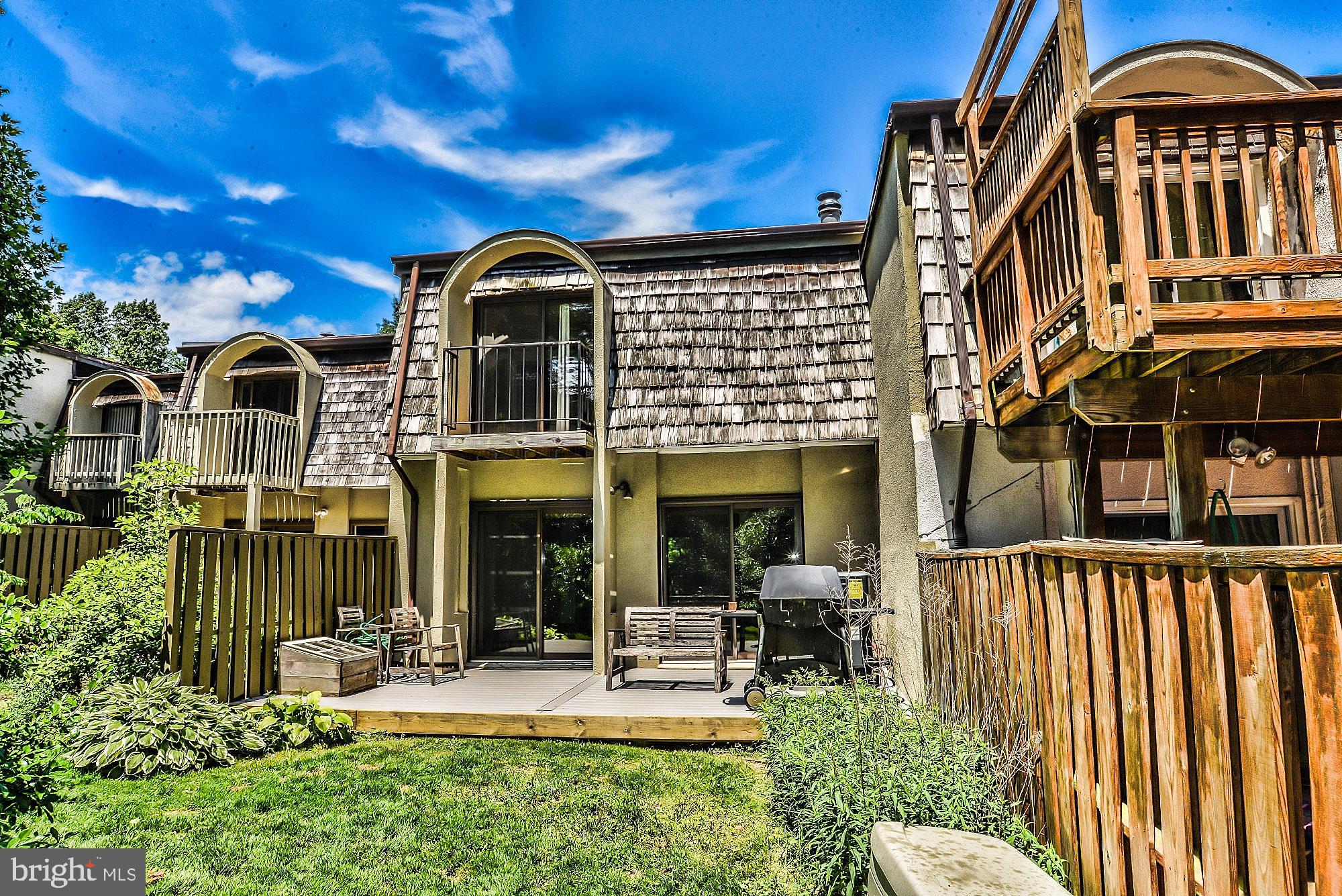 RESTON - Residential Lease