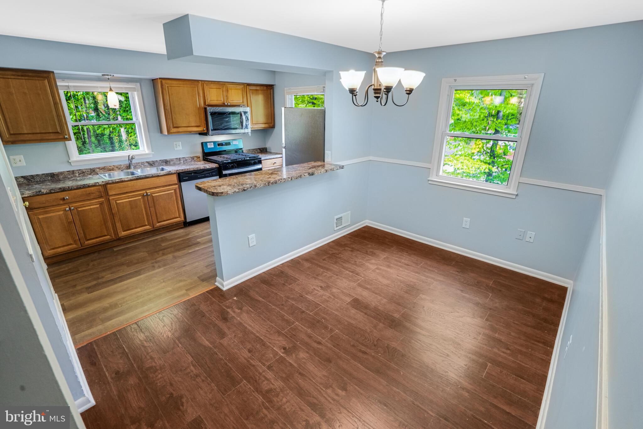 DALE CITY - Residential