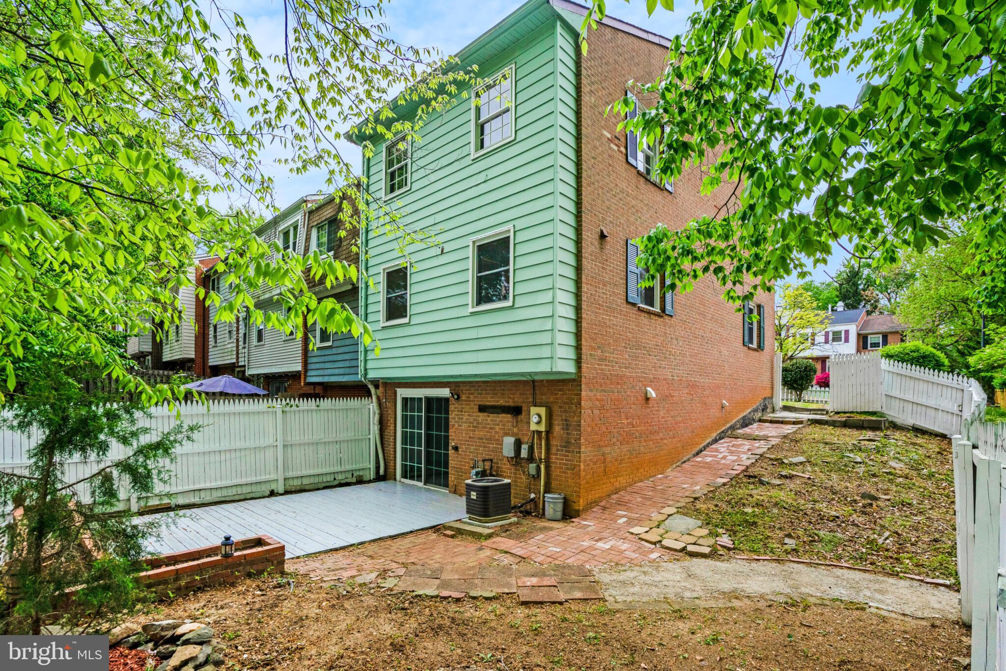 DALE CITY - Residential