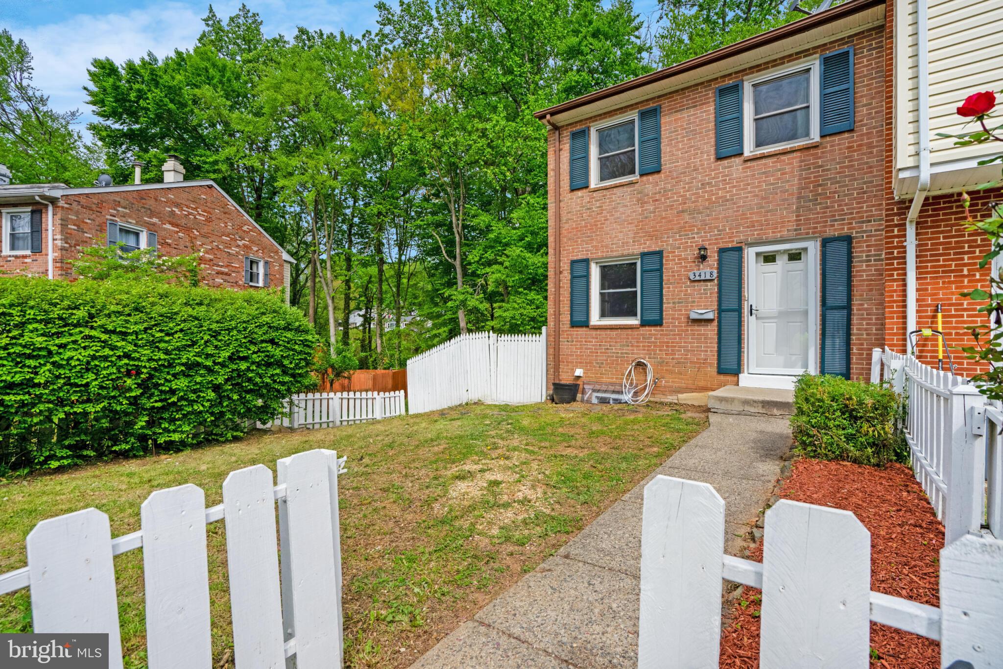 DALE CITY - Residential