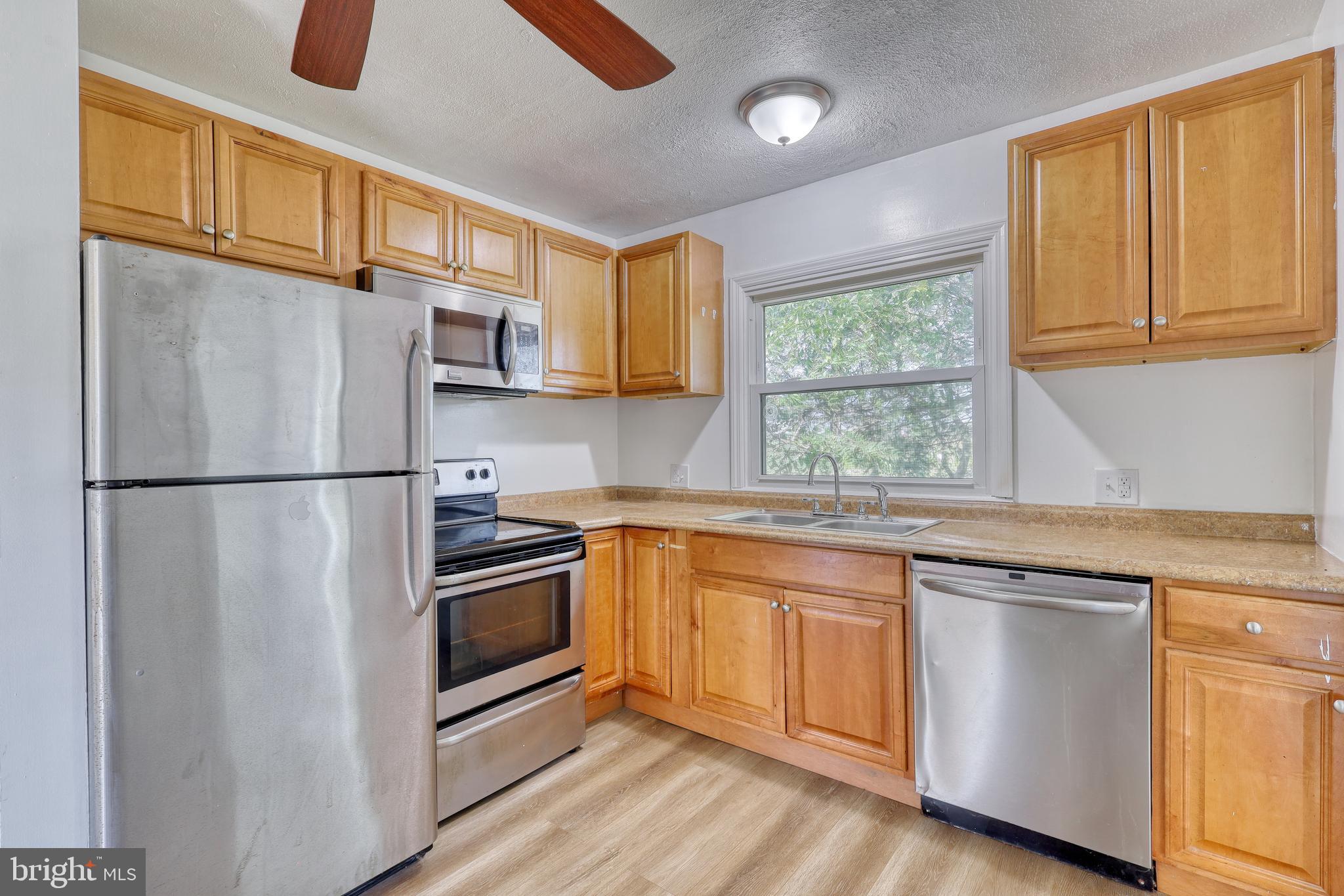 RAMBLEWOOD - Residential