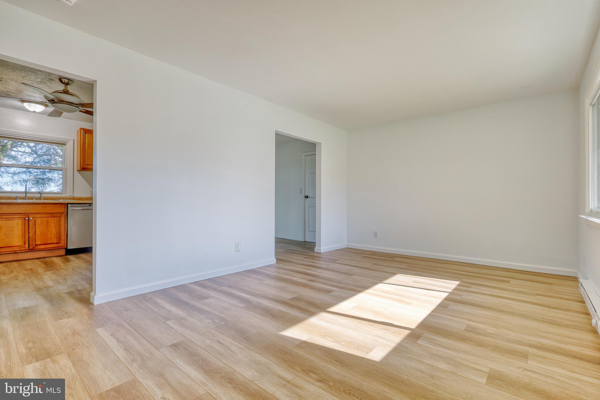 RAMBLEWOOD - Residential