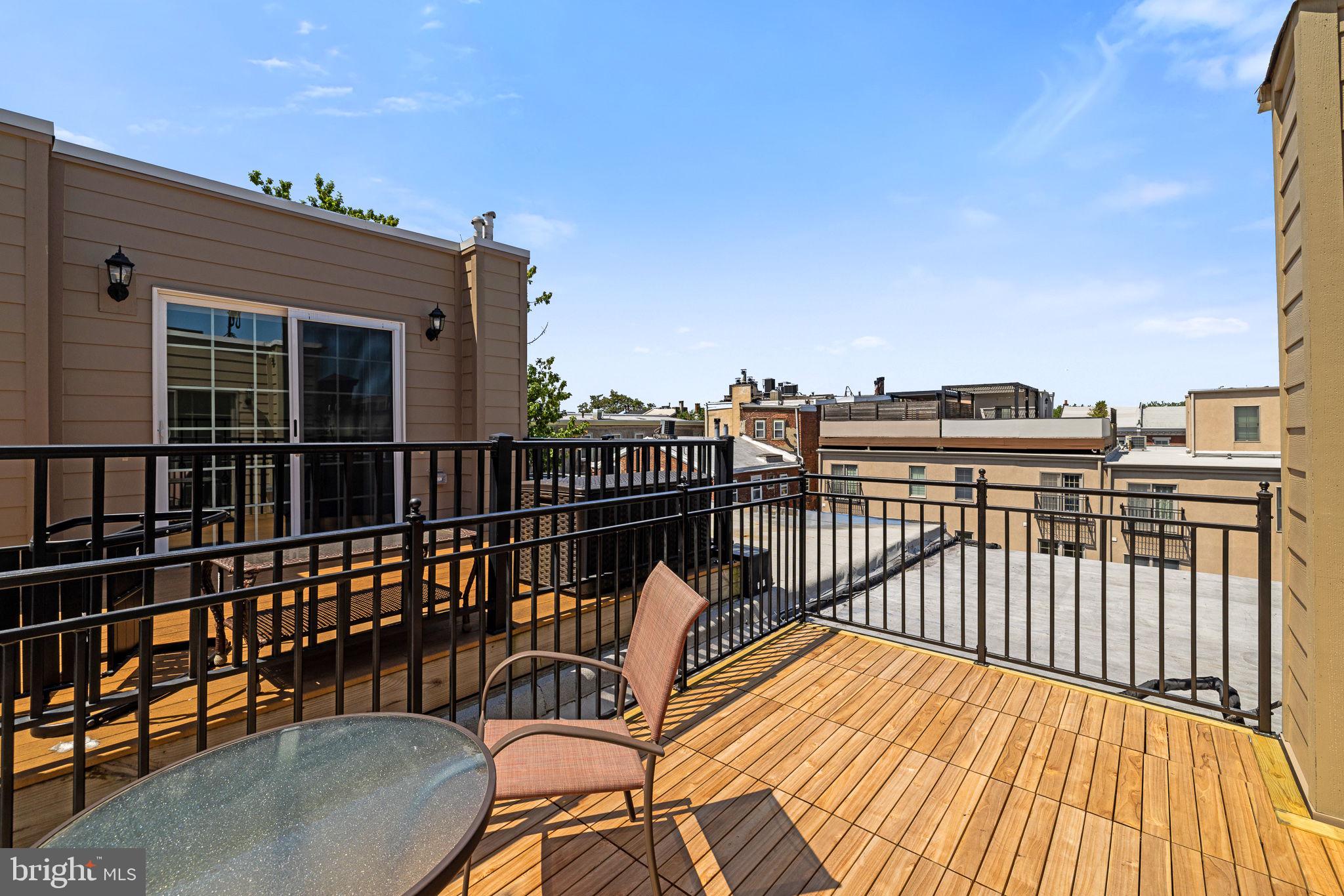 FAIRMOUNT - Residential