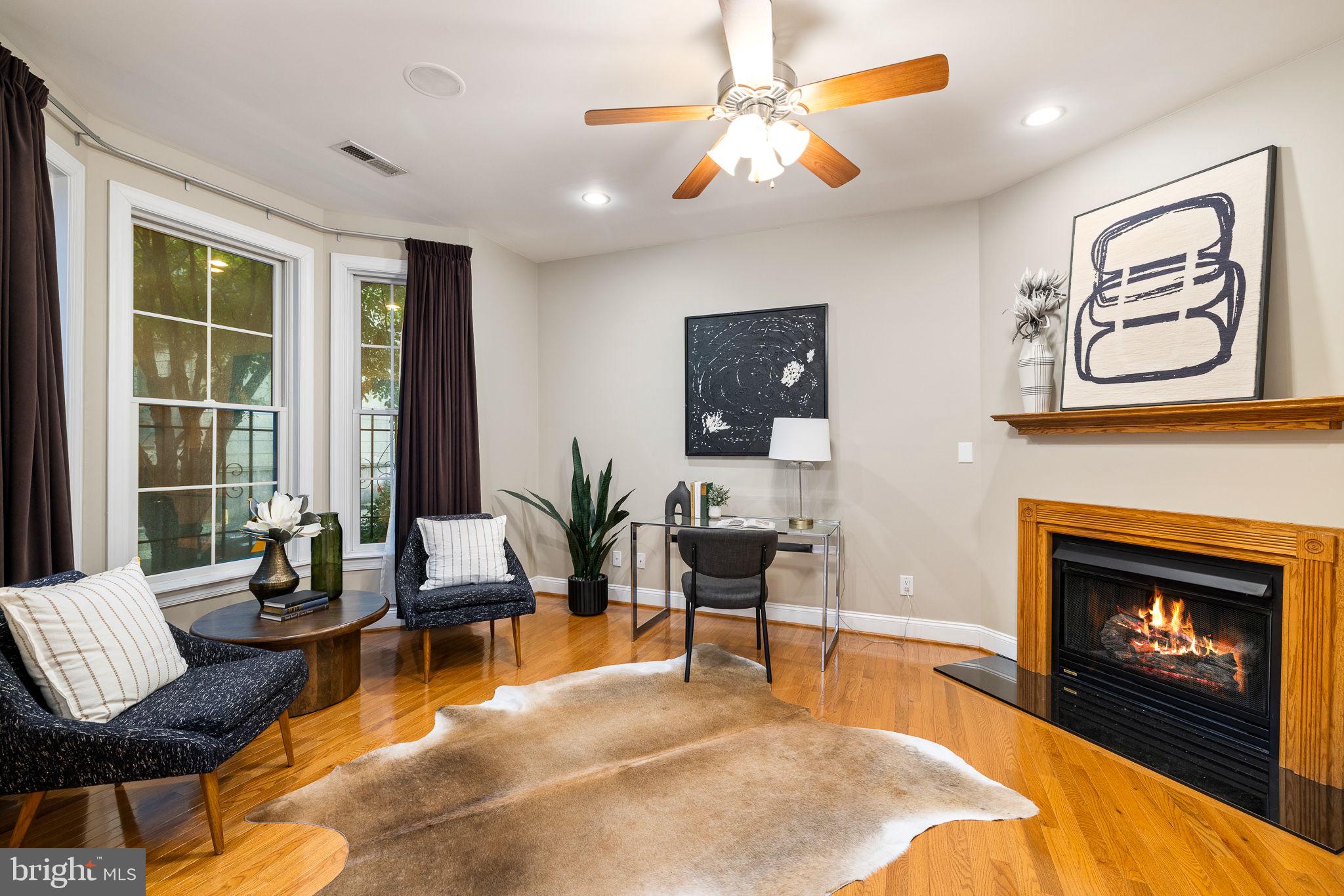 FAIRMOUNT - Residential