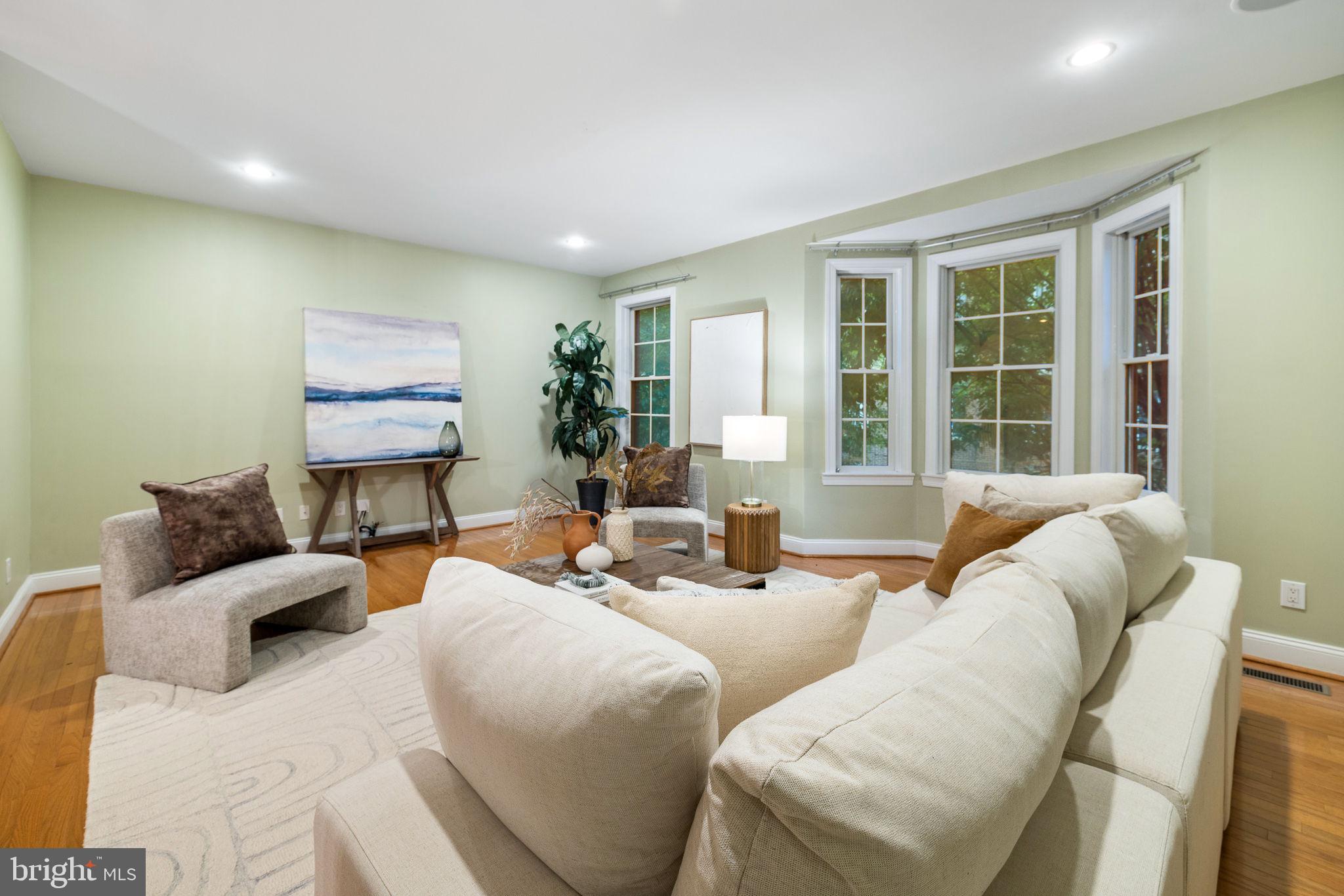 FAIRMOUNT - Residential