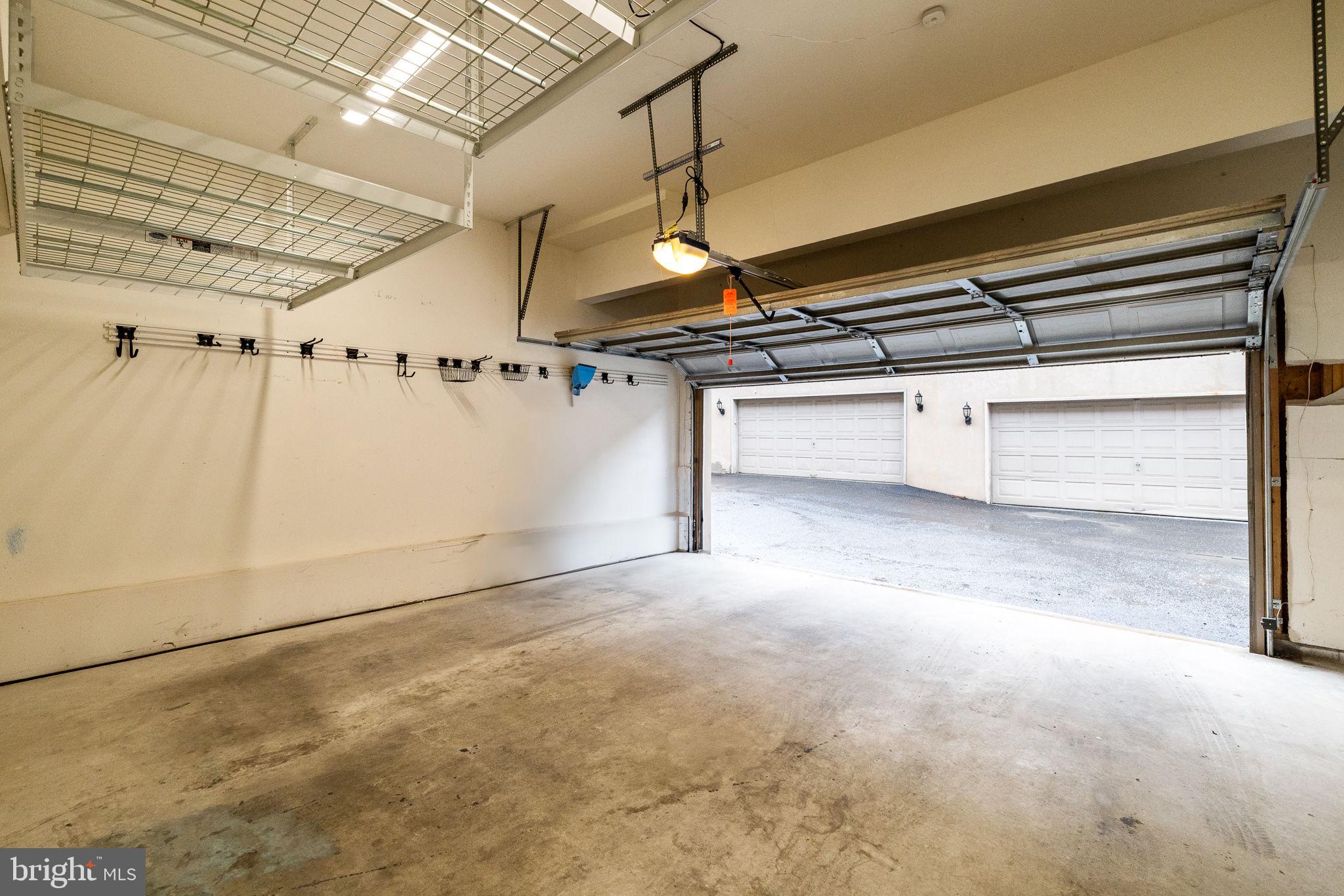 FAIRMOUNT - Residential