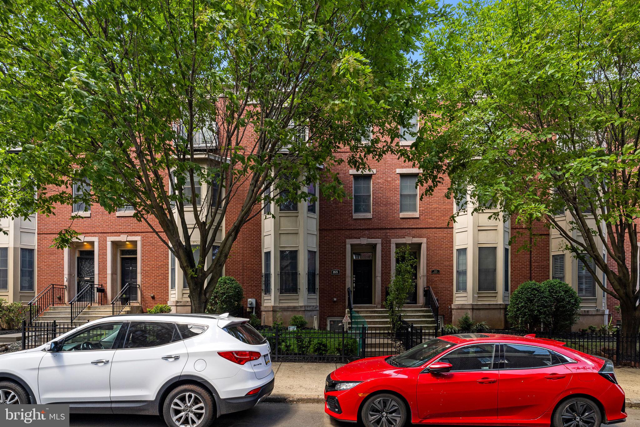 FAIRMOUNT - Residential