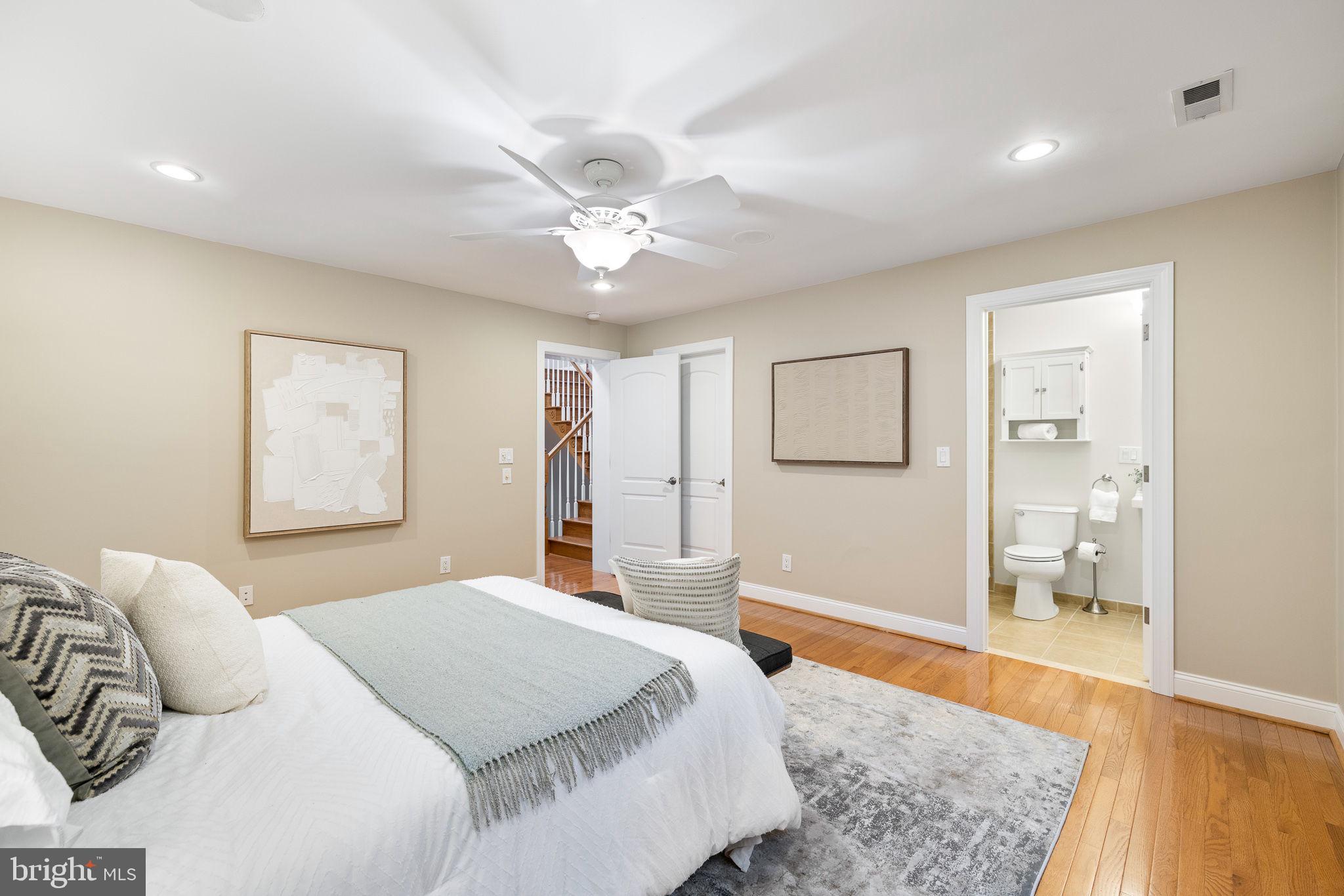 FAIRMOUNT - Residential