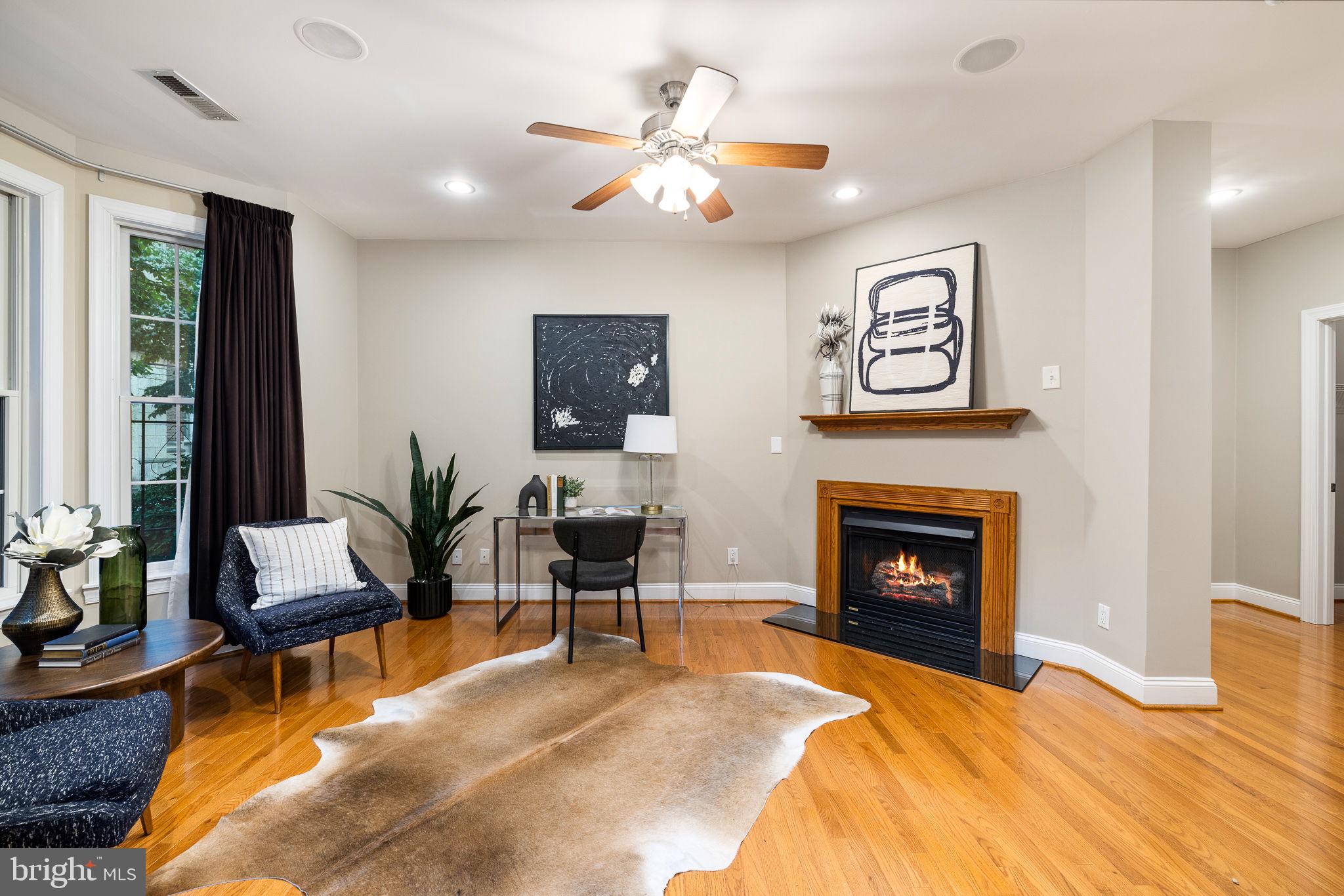 FAIRMOUNT - Residential