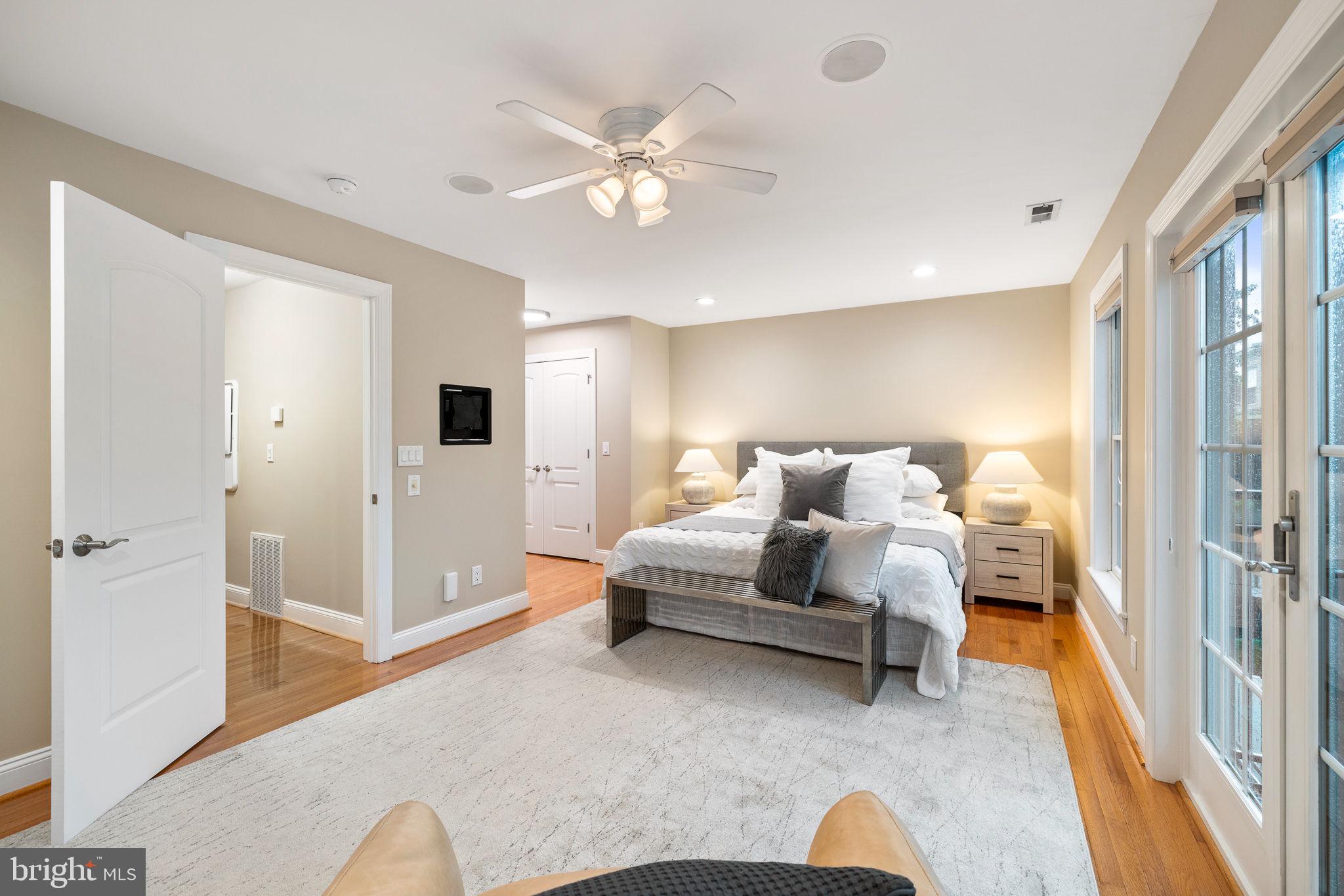 FAIRMOUNT - Residential