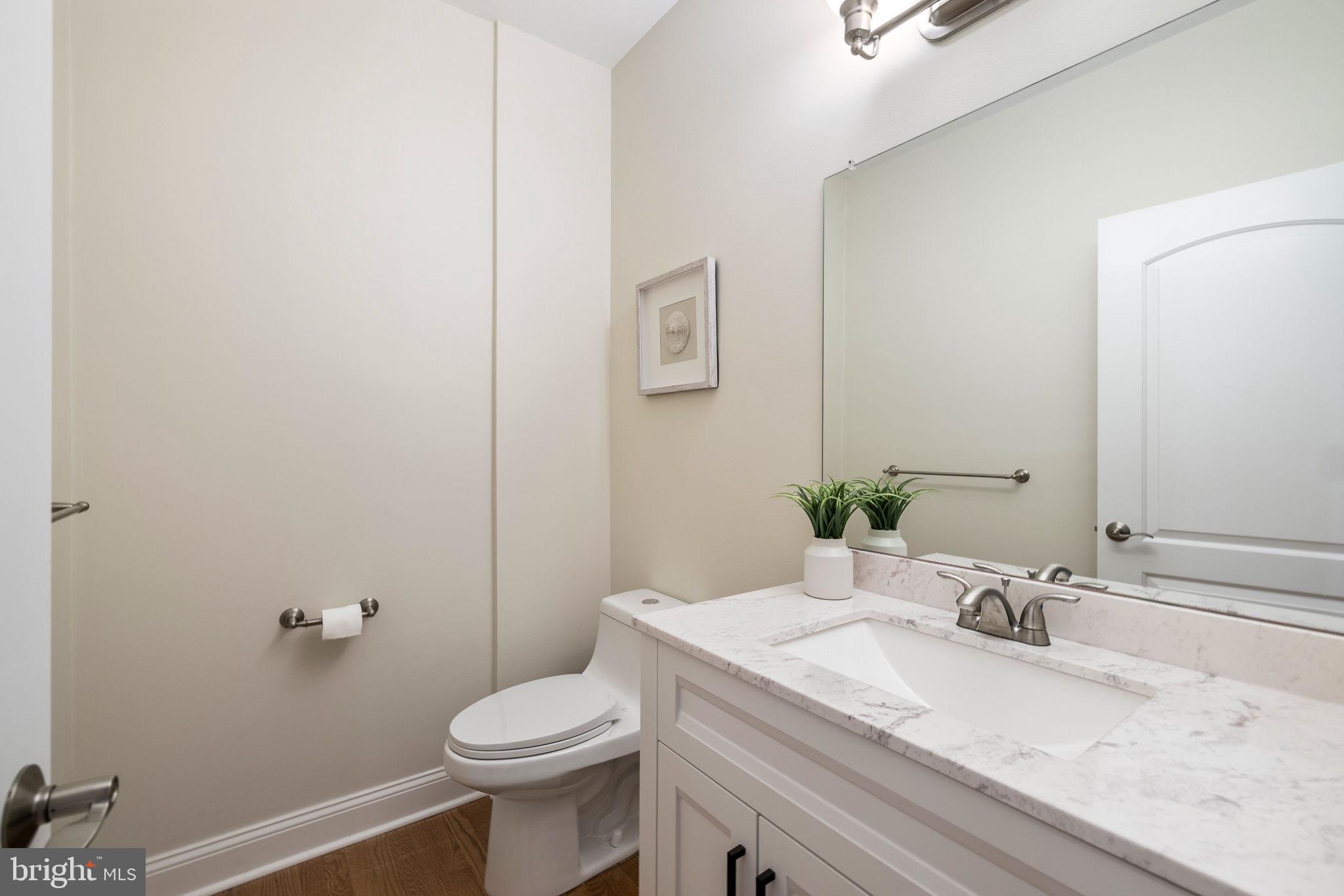 FAIRMOUNT - Residential