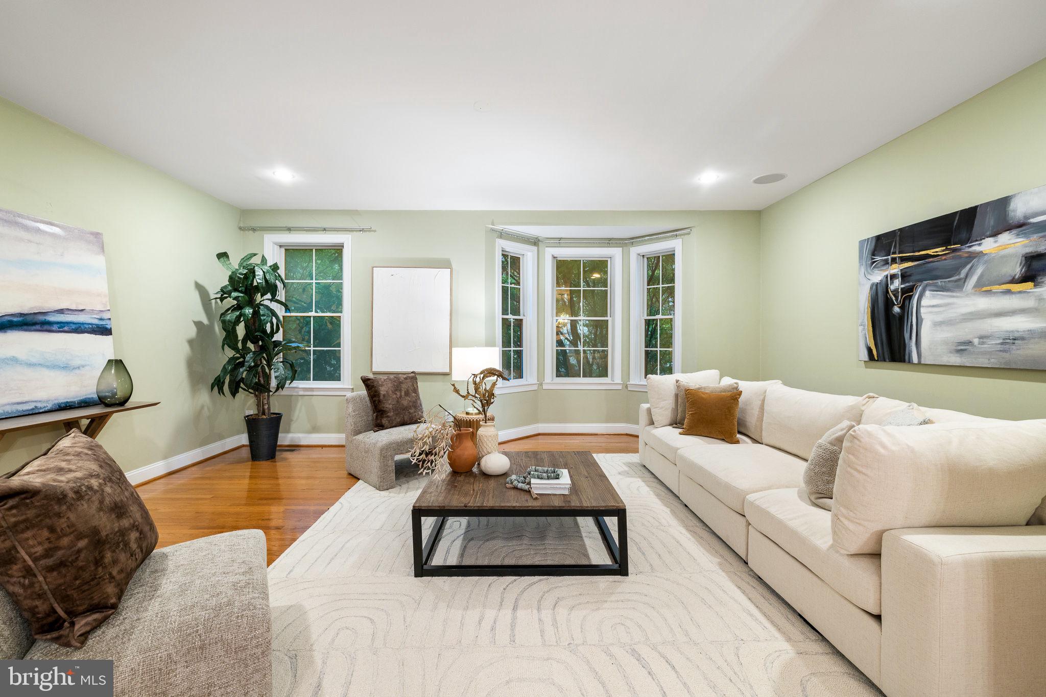 FAIRMOUNT - Residential