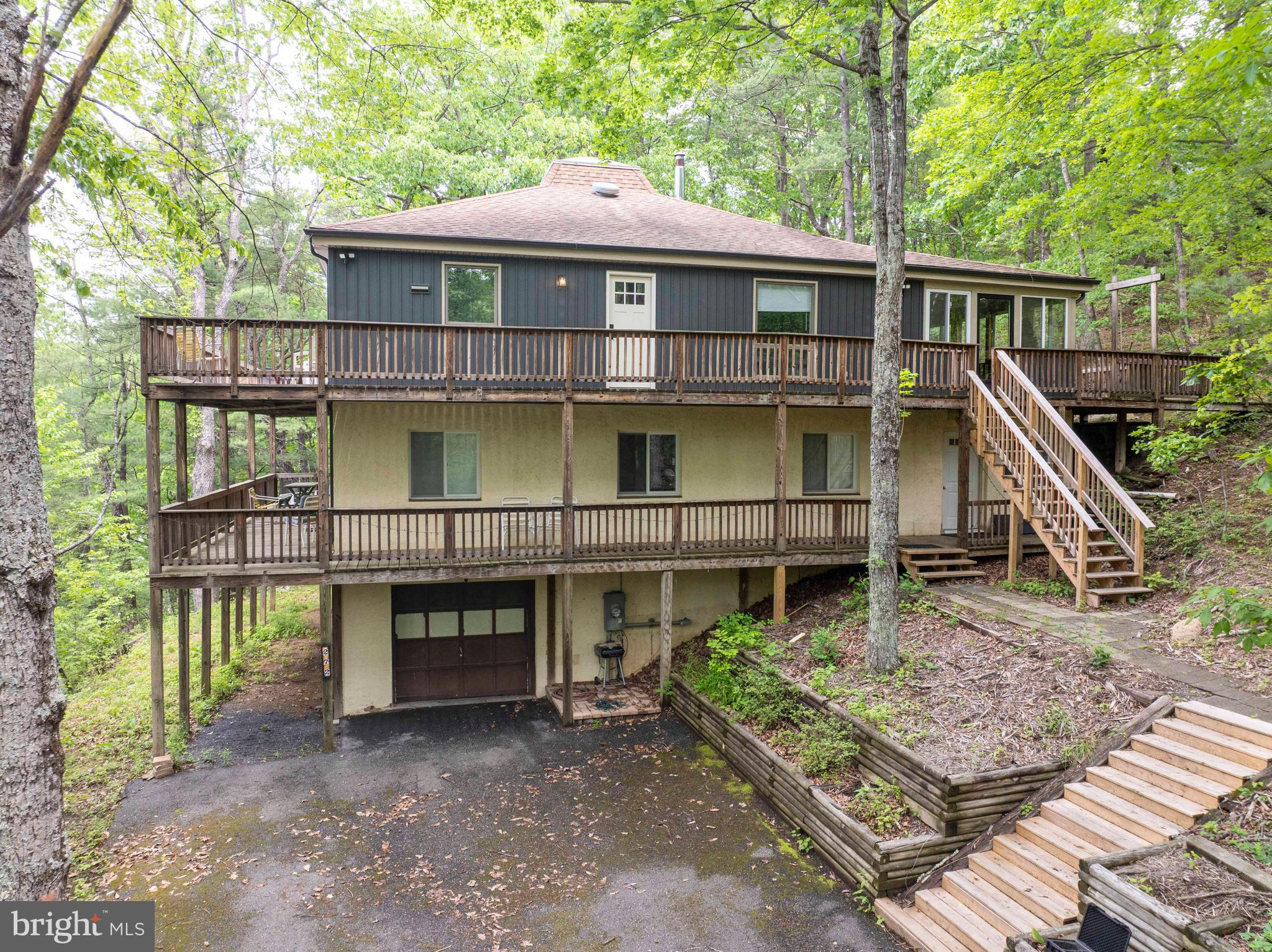 272 FRITZEL WAY