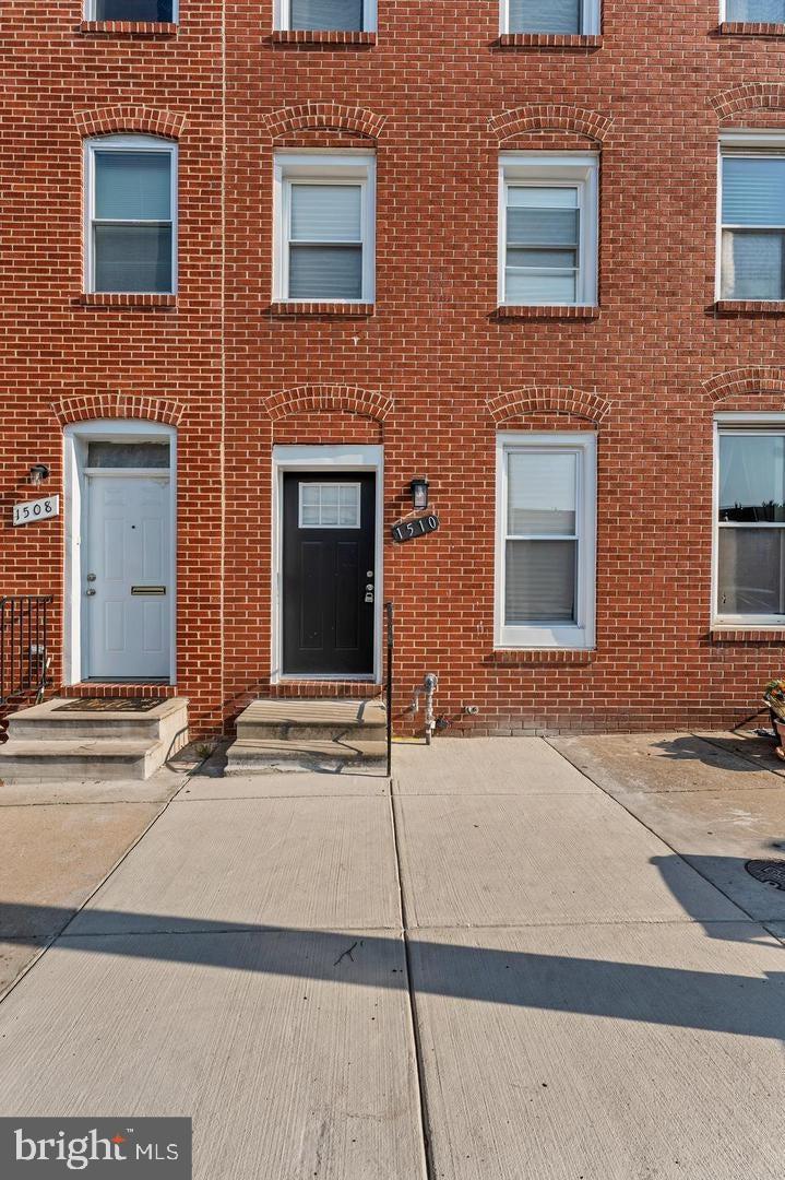 Contact Jasmine Iler with questions.
Welcome to this beautiful 3 bedroom, 1.5 bathroom townhome located in Northeast Baltimore! This newly renovated home features stainless steel appliances, wall-to-wall carpet in the bedrooms, and a fenced backyard for added privacy. With its convenient location near Johns Hopkins and just minutes from Downtown, you'll have easy access to all that Baltimore has to offer. Stay comfortable year-round with ceiling fans, central heat, and central air. Plus, the spacious basement provides ample storage space for all your belongings. Don't miss out on this fantastic opportunity to make this townhome your new home sweet home!
Application Qualifications : Minimum monthly income 3 times the tenant’s portion of the monthly rent, acceptable rental history, credit history and criminal history, which all must be verifiable. The application fee is $40 per adult which is non-refundable. They must submit their two most recent pay-stubs along with picture I.D.