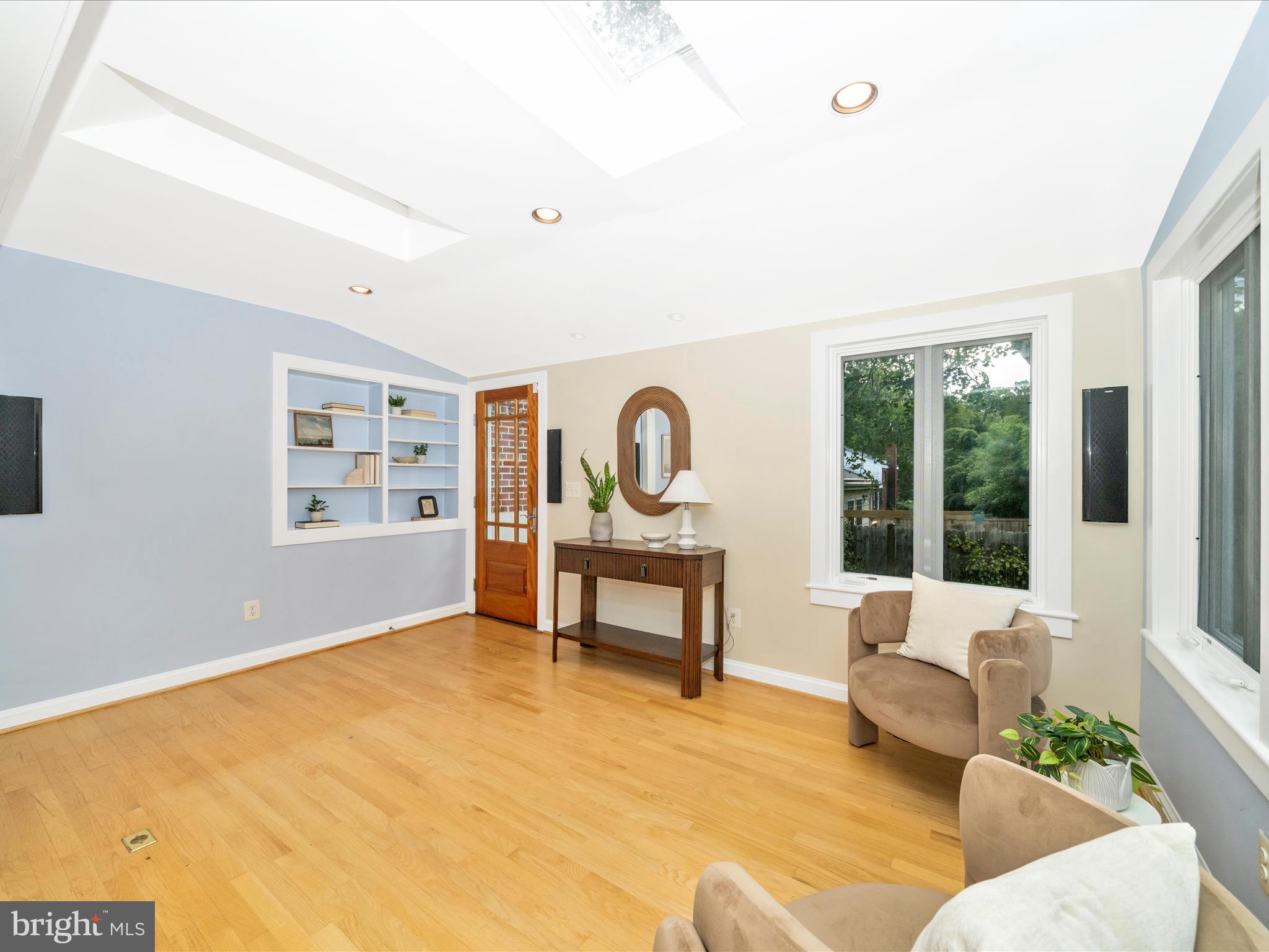 FRANKLIN PARK - Residential