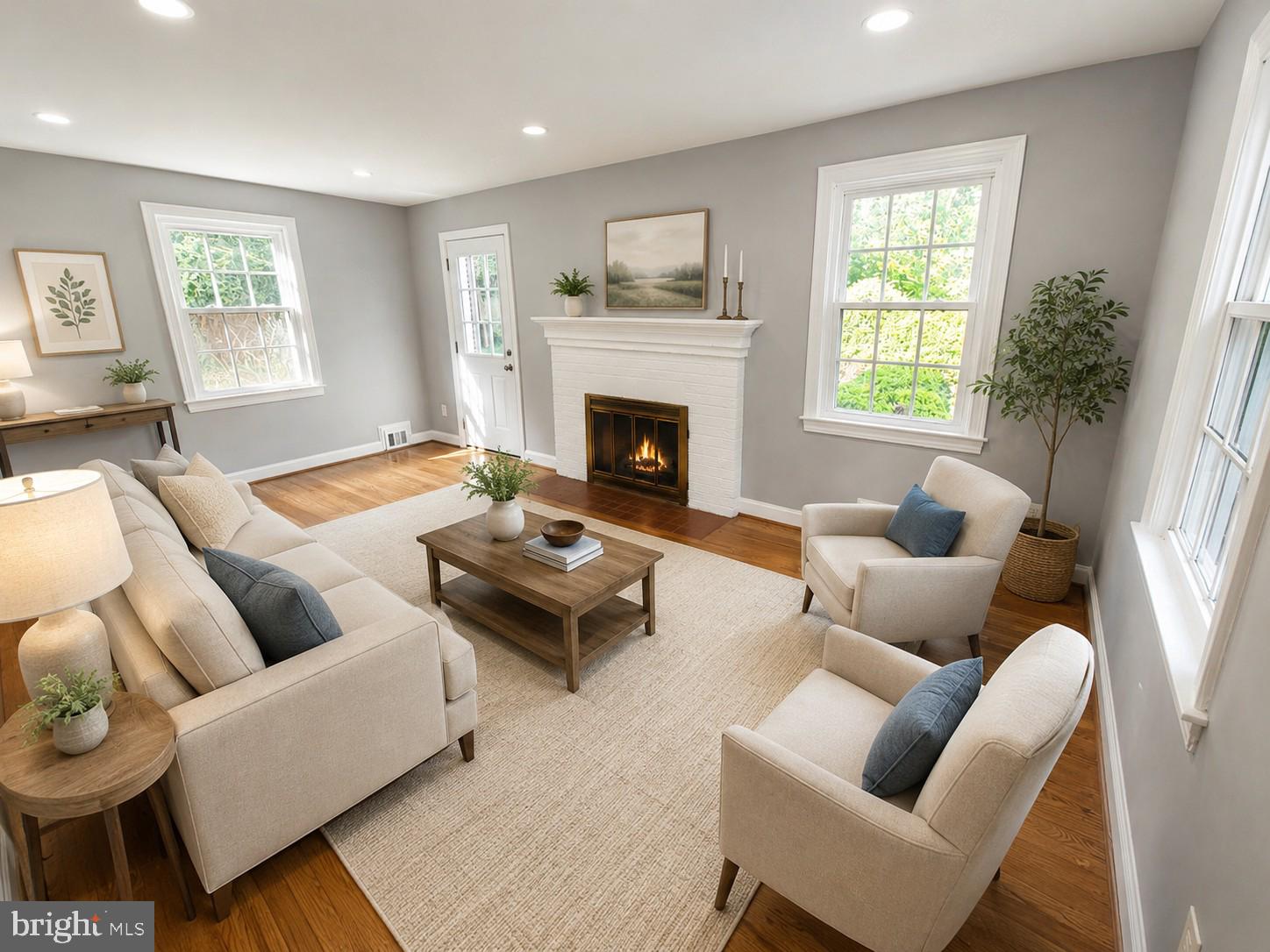 908 GLAIZEWOOD COURT
