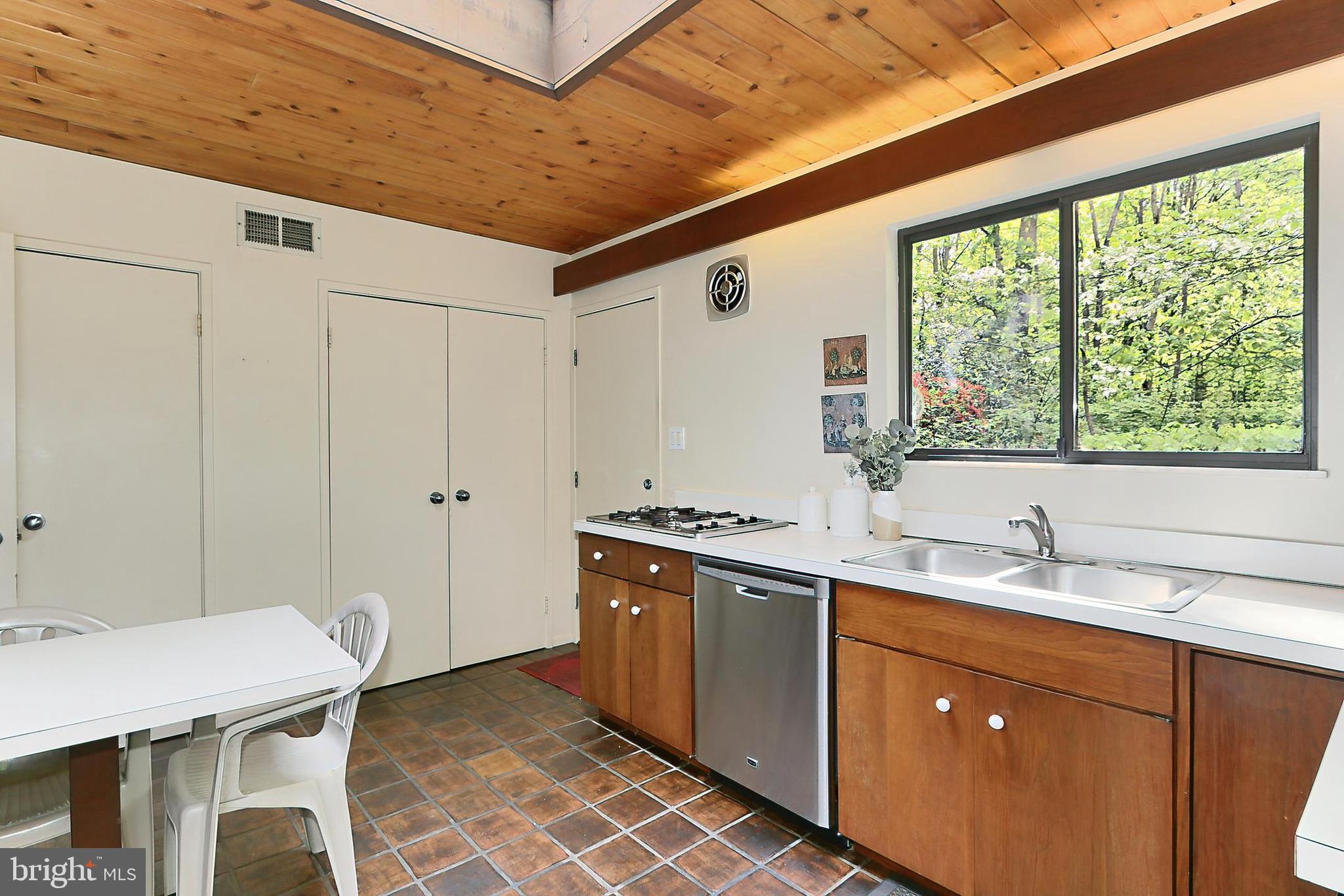 PROSPECT HILL - Residential