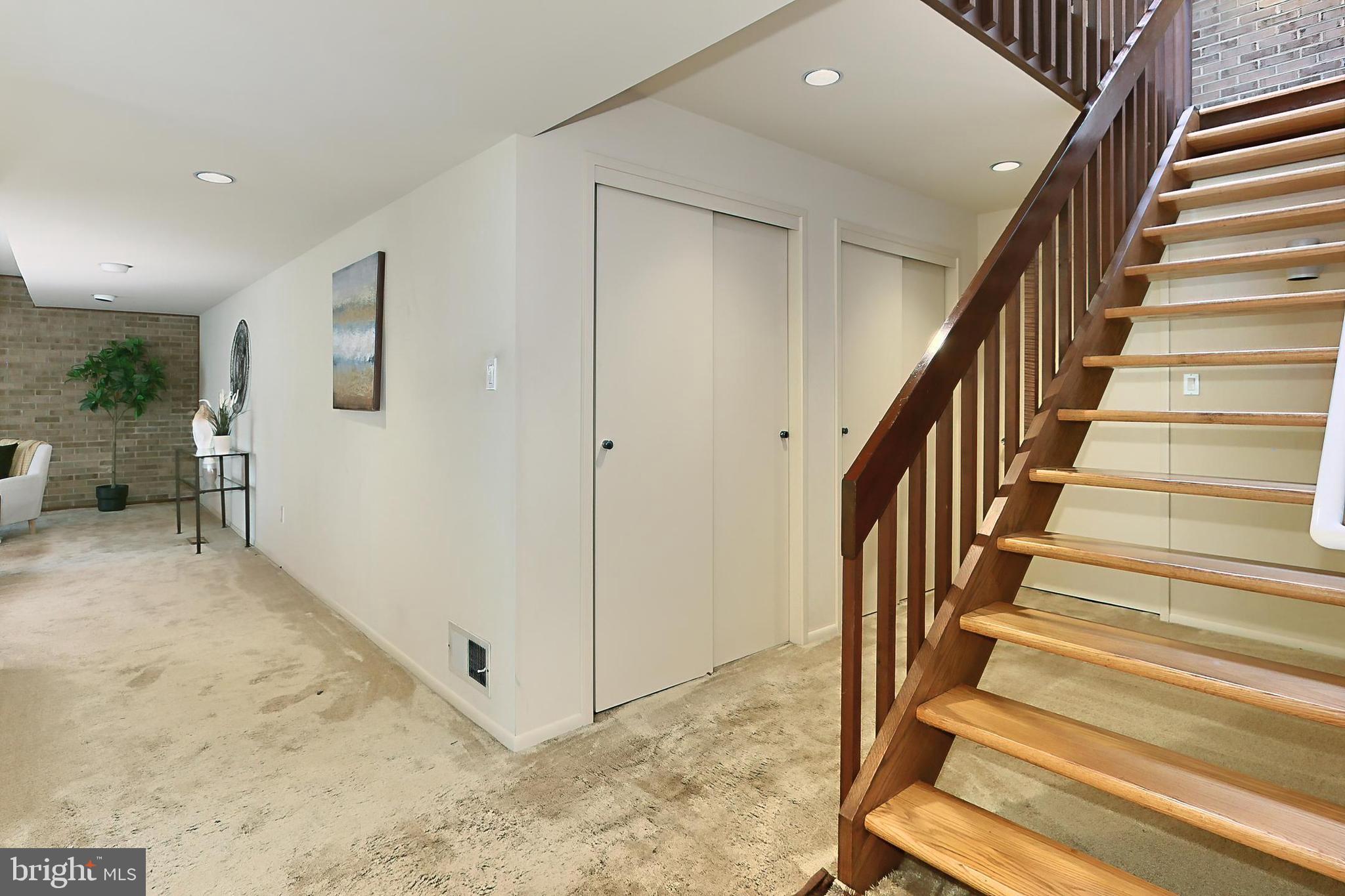 PROSPECT HILL - Residential