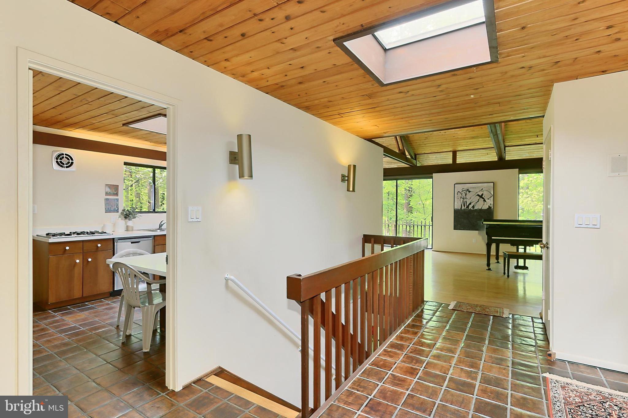 PROSPECT HILL - Residential