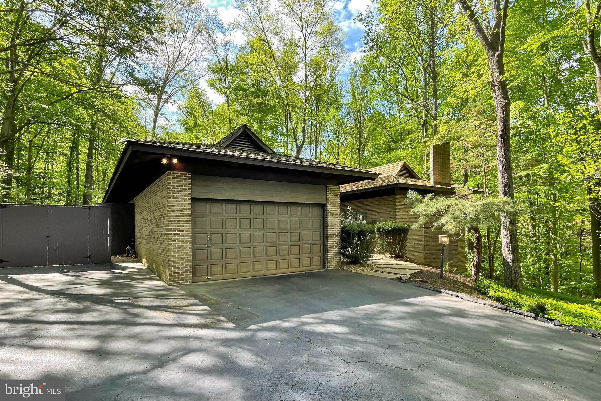 PROSPECT HILL - Residential