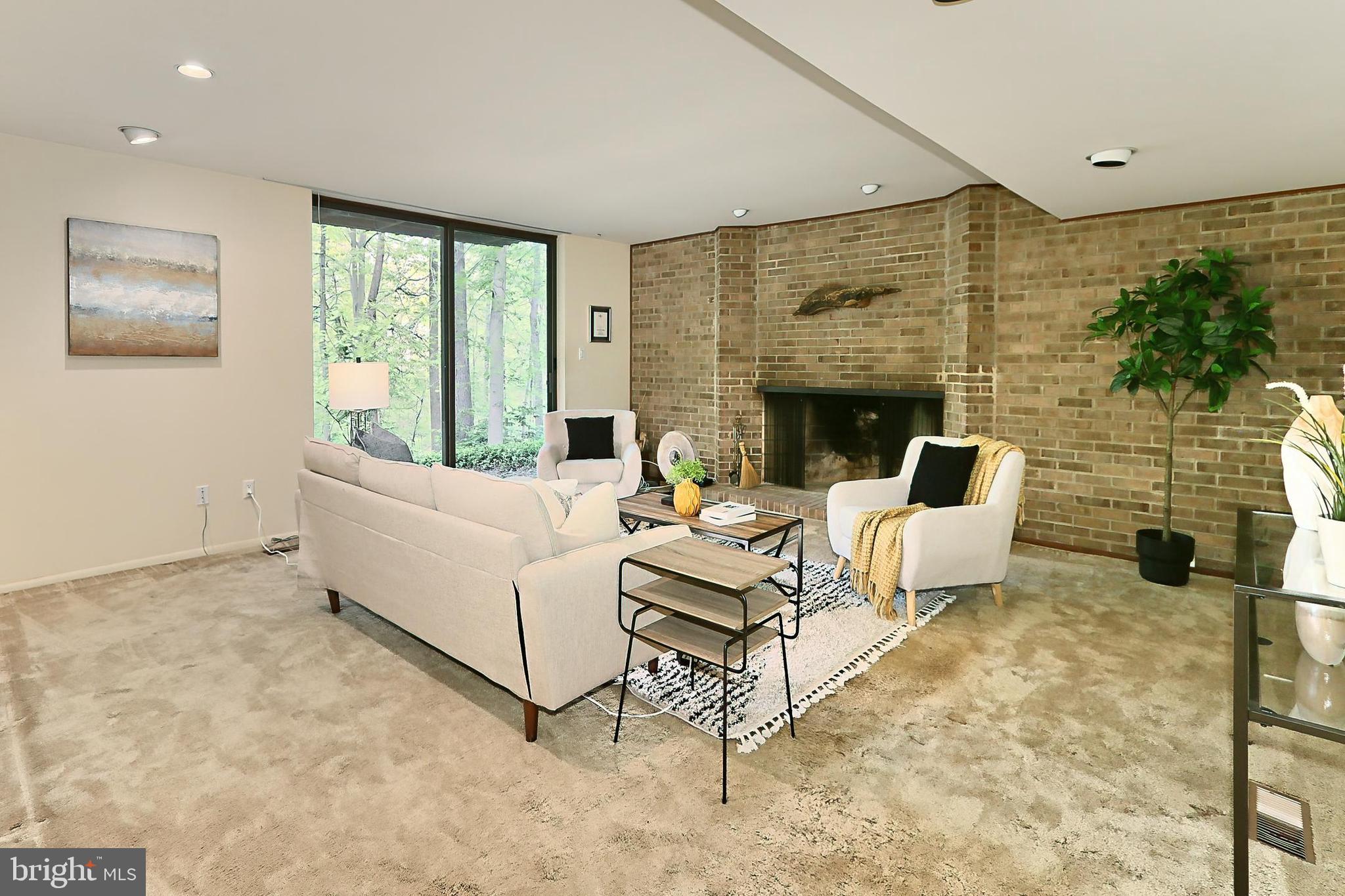 PROSPECT HILL - Residential