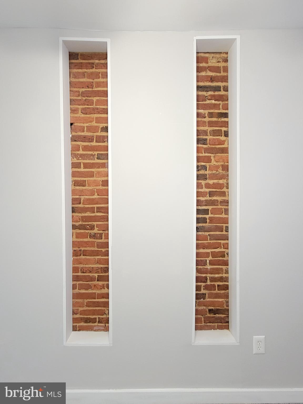 OLIVER - Residential Lease