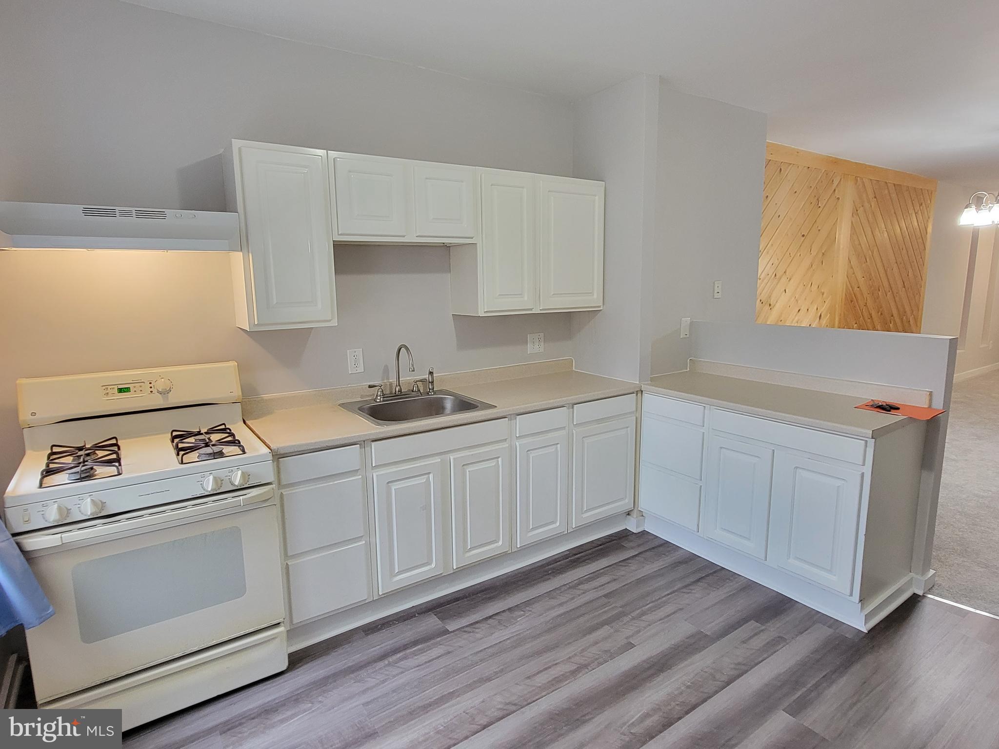 OLIVER - Residential Lease