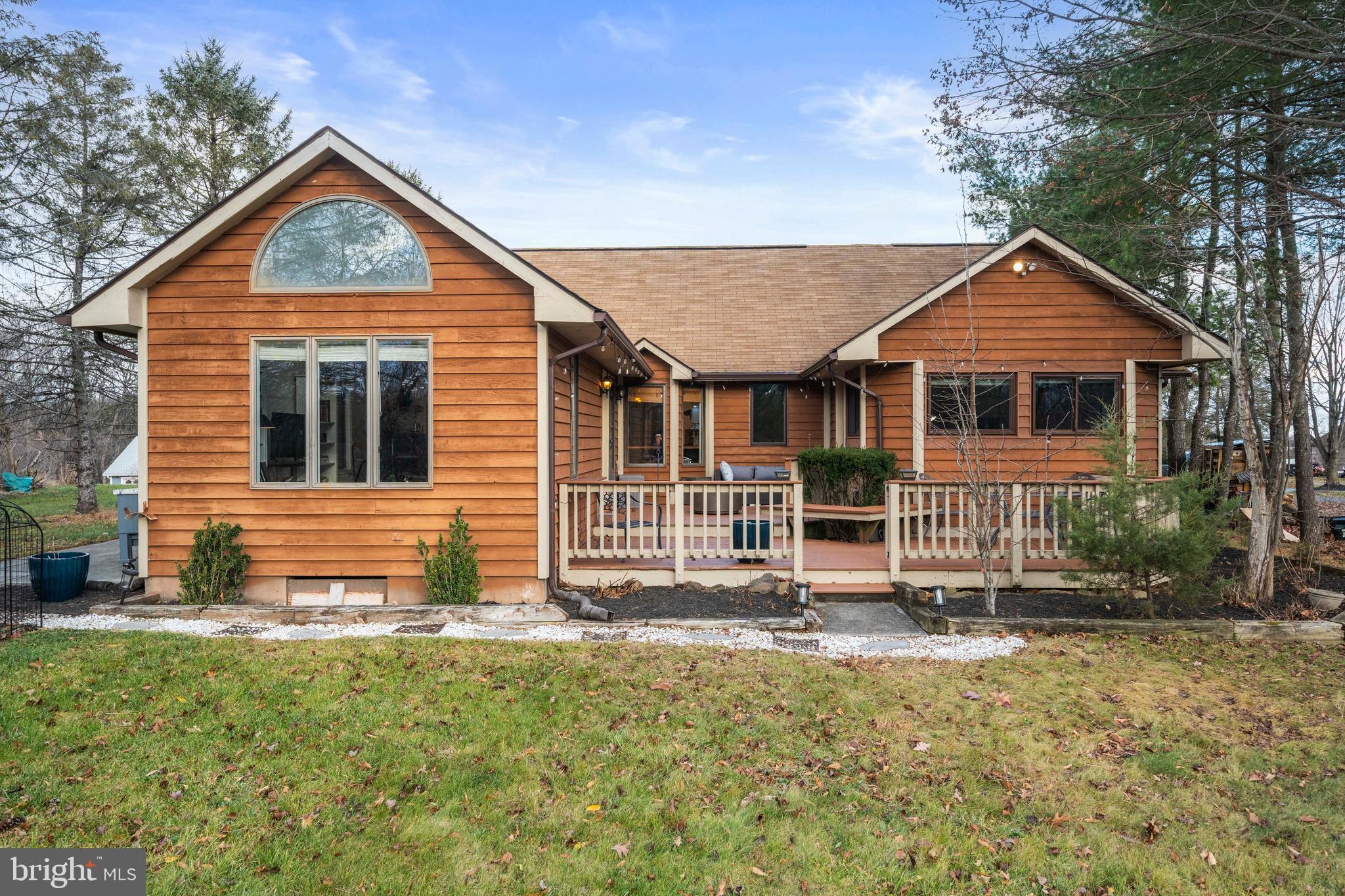 LAKE HOLIDAY ESTATES - Residential