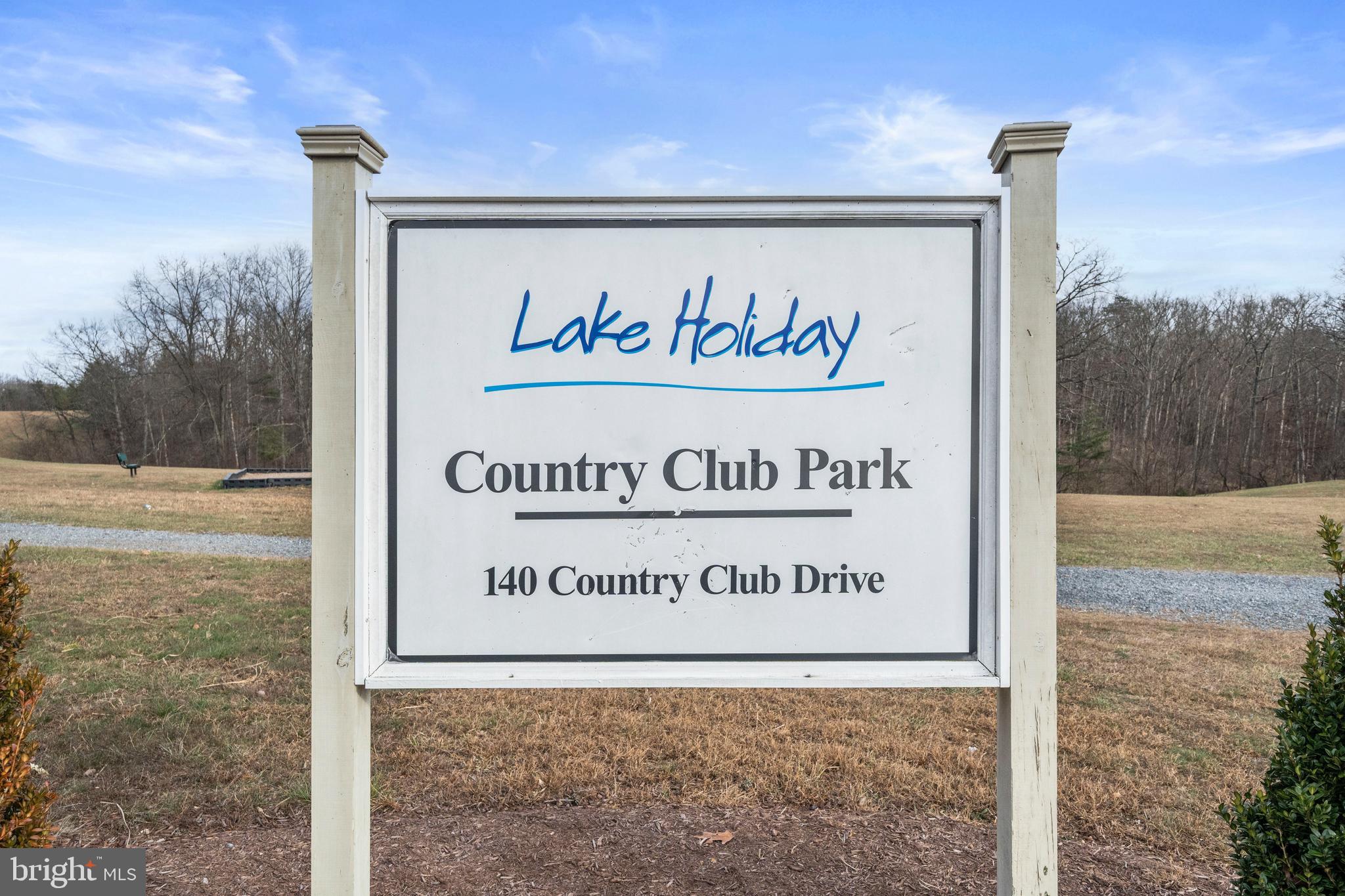 LAKE HOLIDAY ESTATES - Residential
