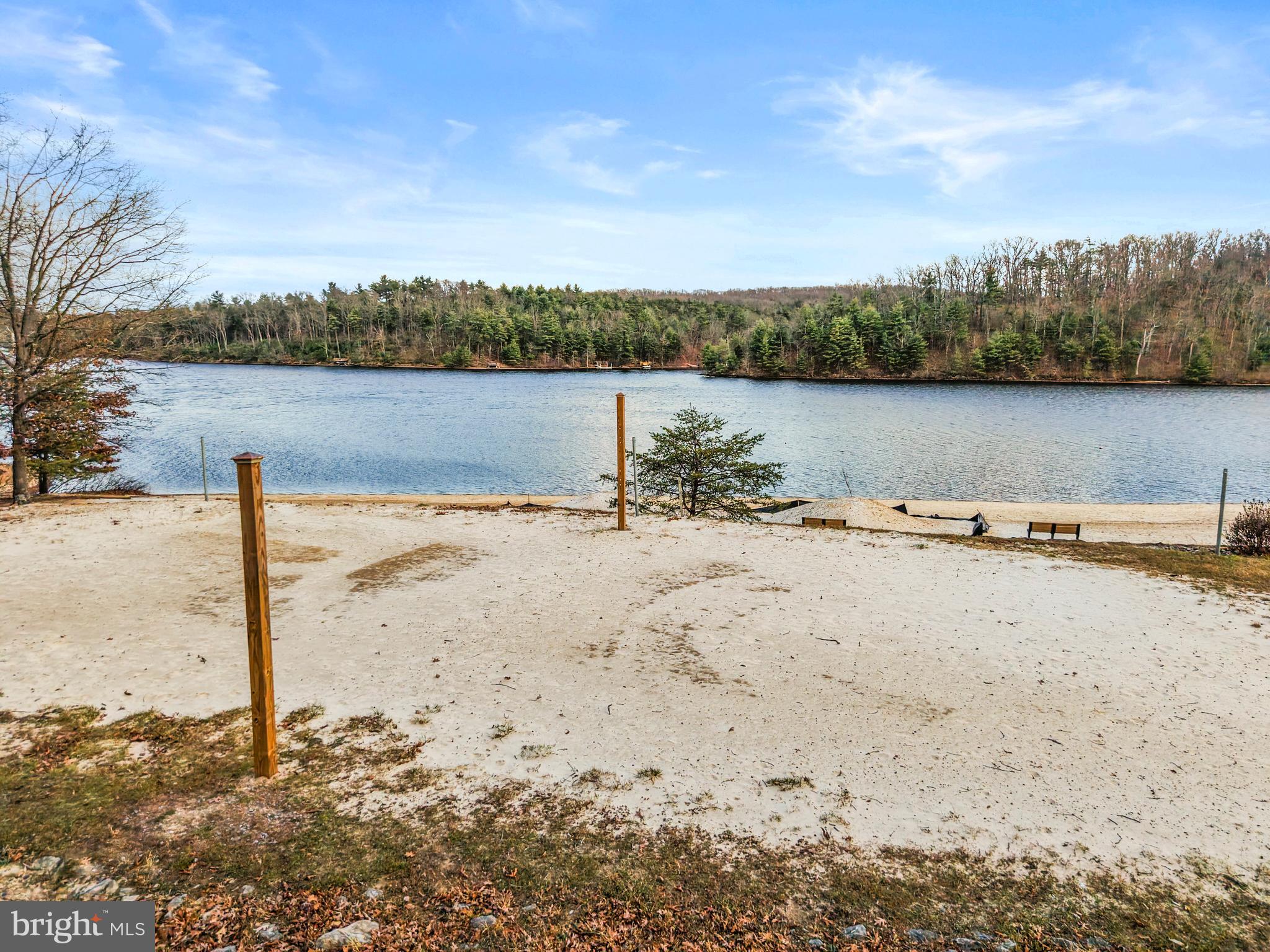 LAKE HOLIDAY ESTATES - Residential