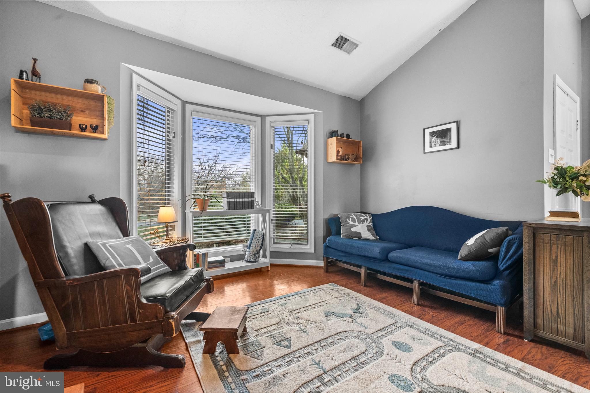 LAKE HOLIDAY ESTATES - Residential