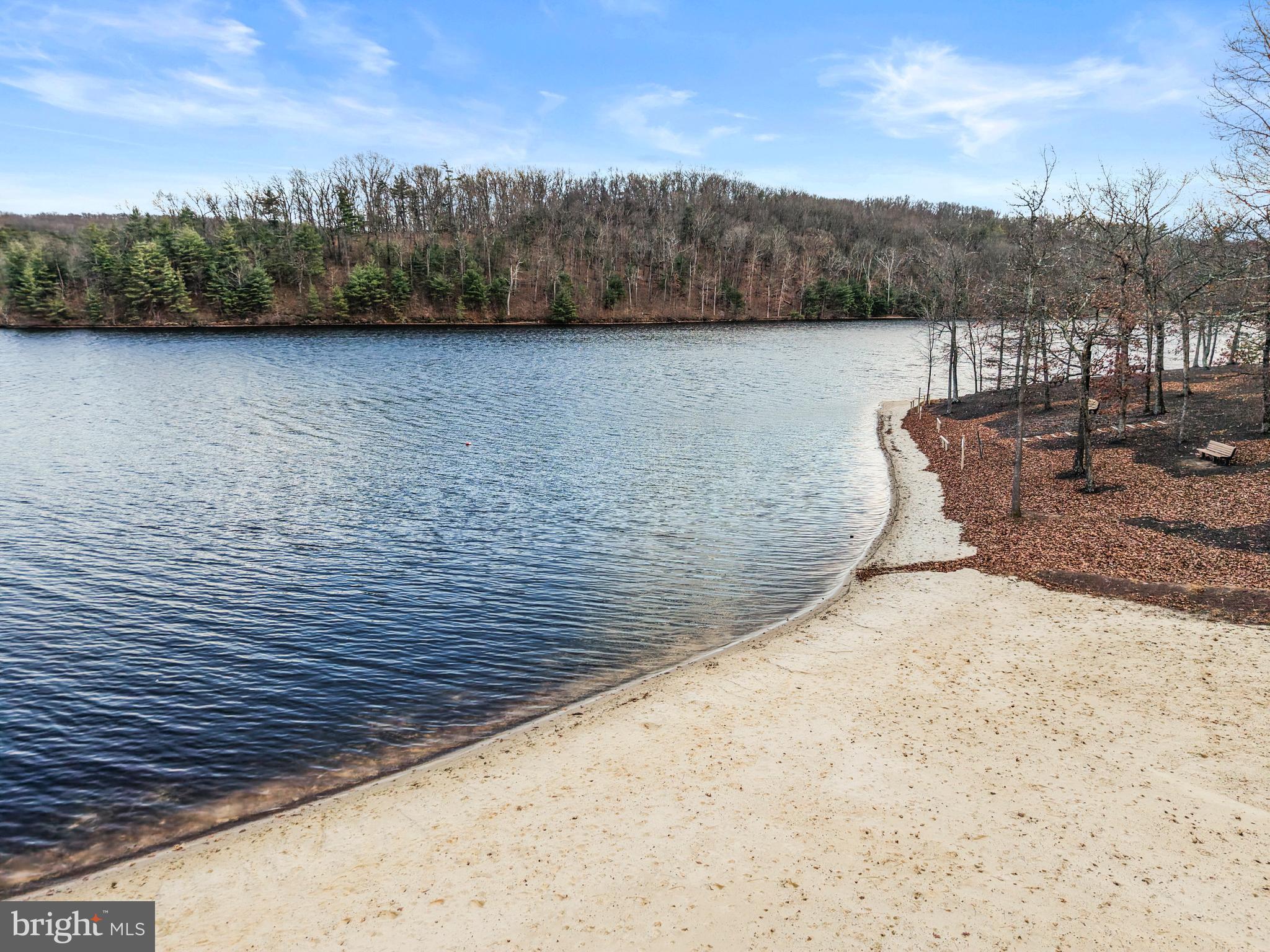 LAKE HOLIDAY ESTATES - Residential