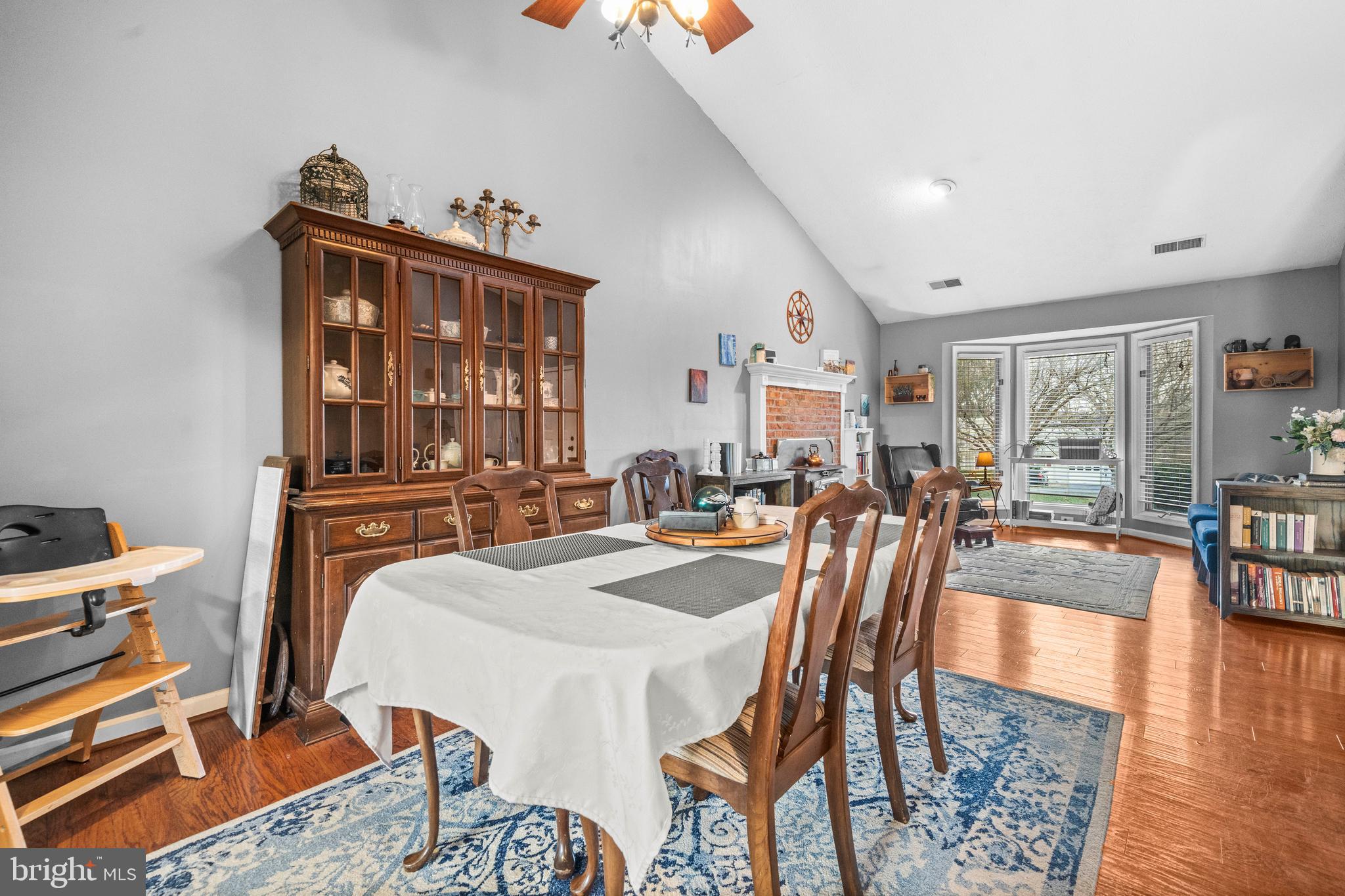 LAKE HOLIDAY ESTATES - Residential