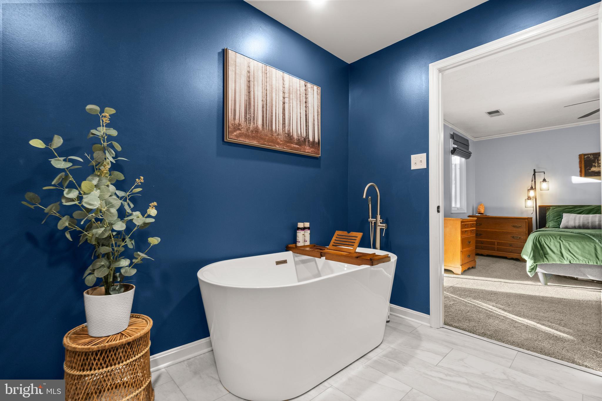 LAKE HOLIDAY ESTATES - Residential