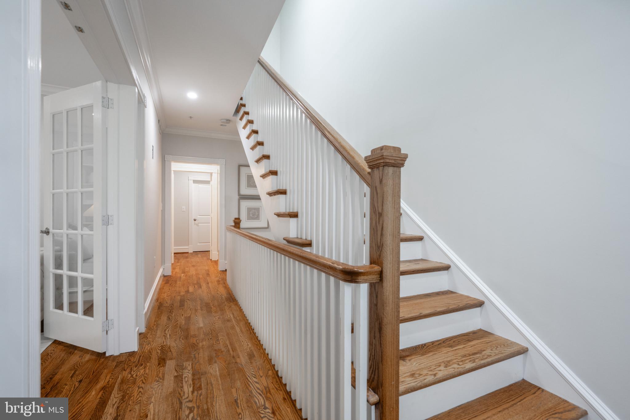 OLD TOWN ALEXANDRIA - Residential