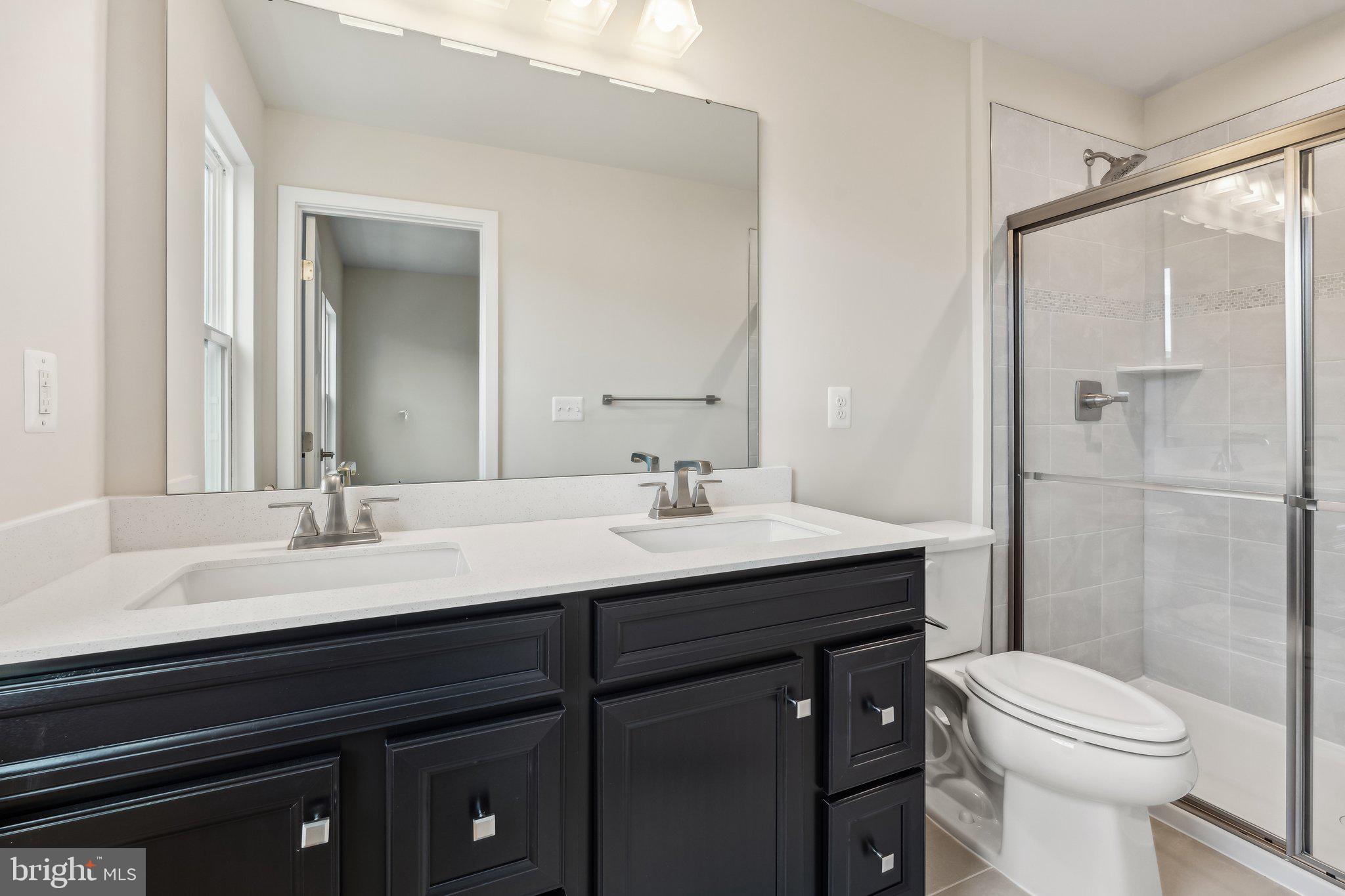 LOUDOUN VIEW CONDO FLATS - Residential Lease