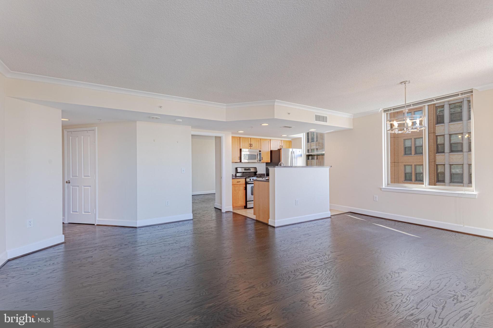 RESIDENCES AT STATION SQUARE - Residential Lease