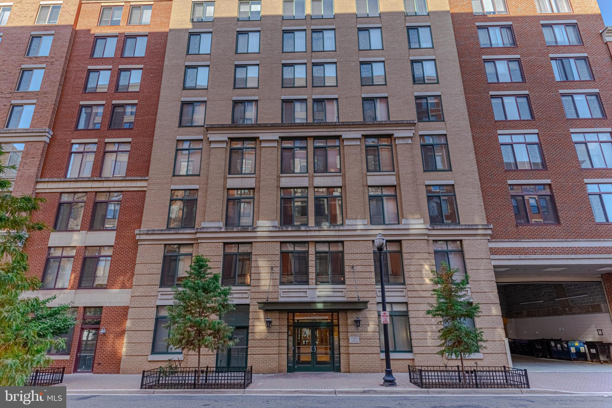 RESIDENCES AT STATION SQUARE - Residential Lease