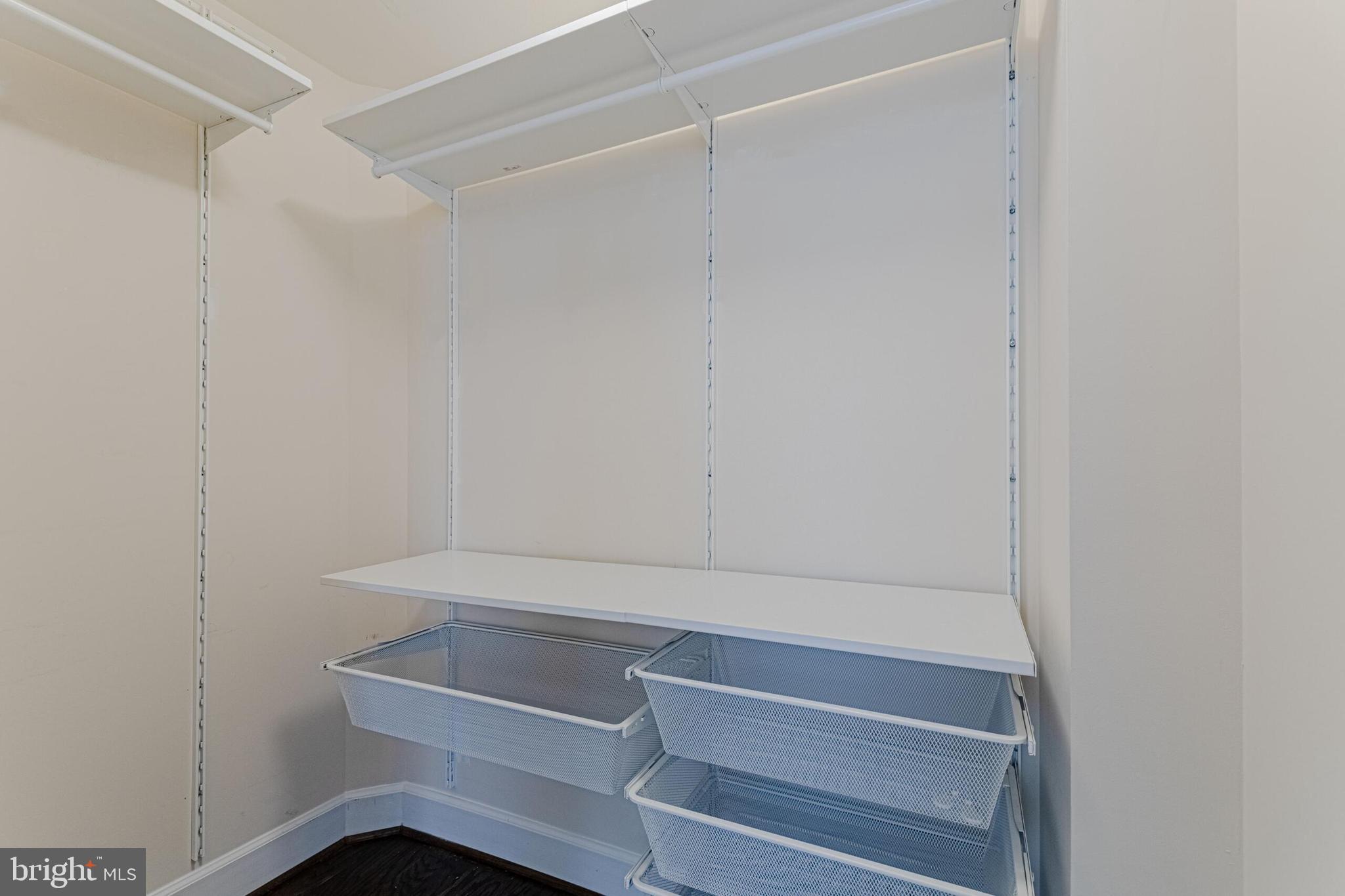 RESIDENCES AT STATION SQUARE - Residential Lease