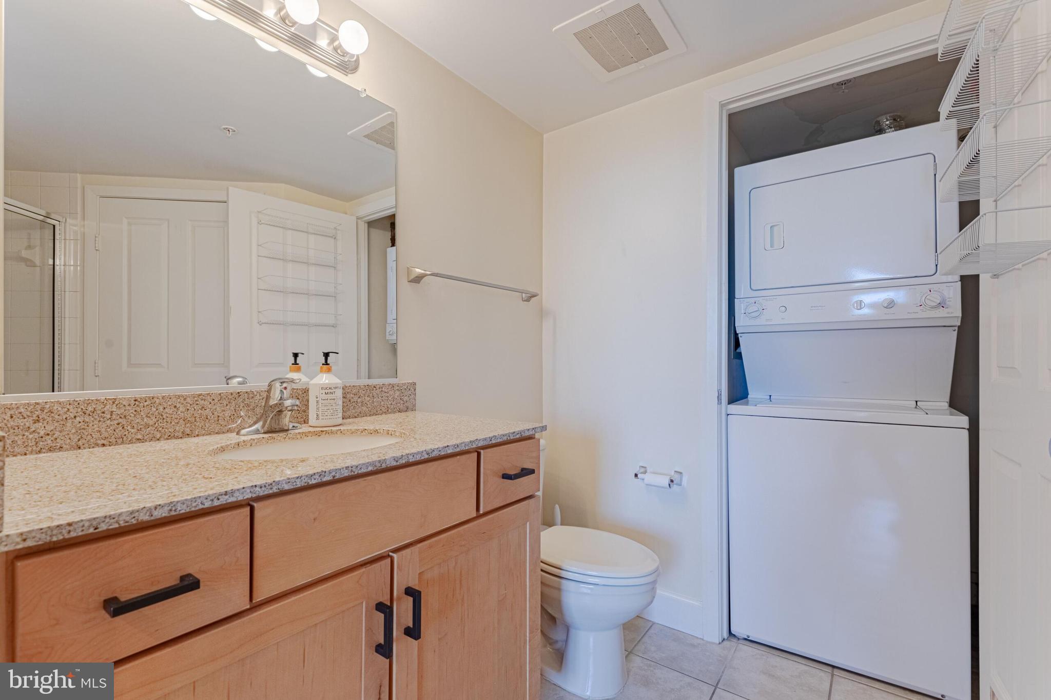 RESIDENCES AT STATION SQUARE - Residential Lease