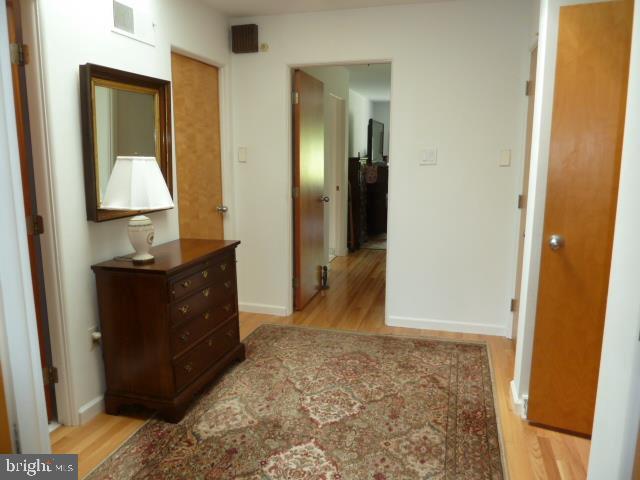 OLD WYNDHAM HILLS - Residential